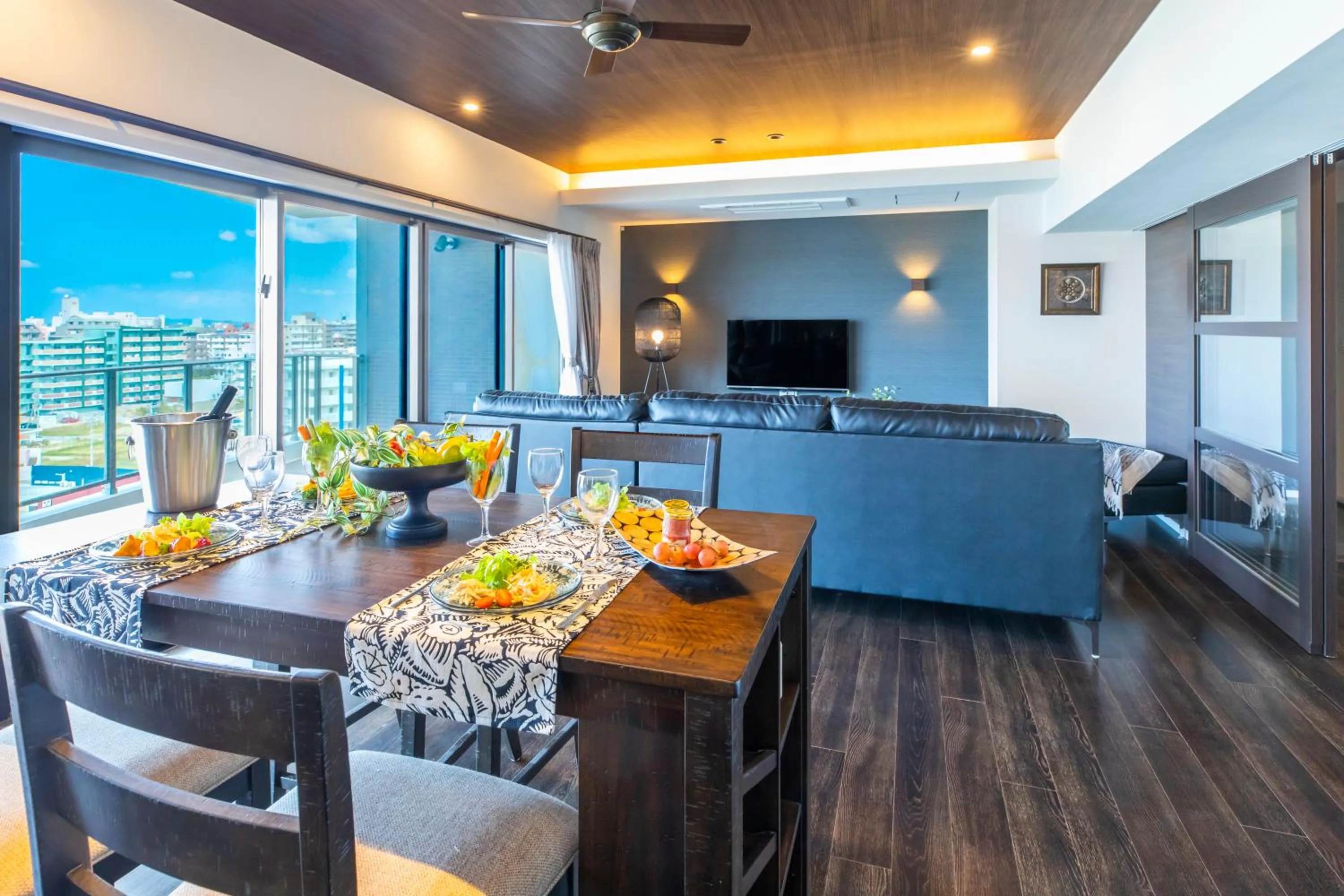 TV and multimedia in Rizo Zaizen Hotel