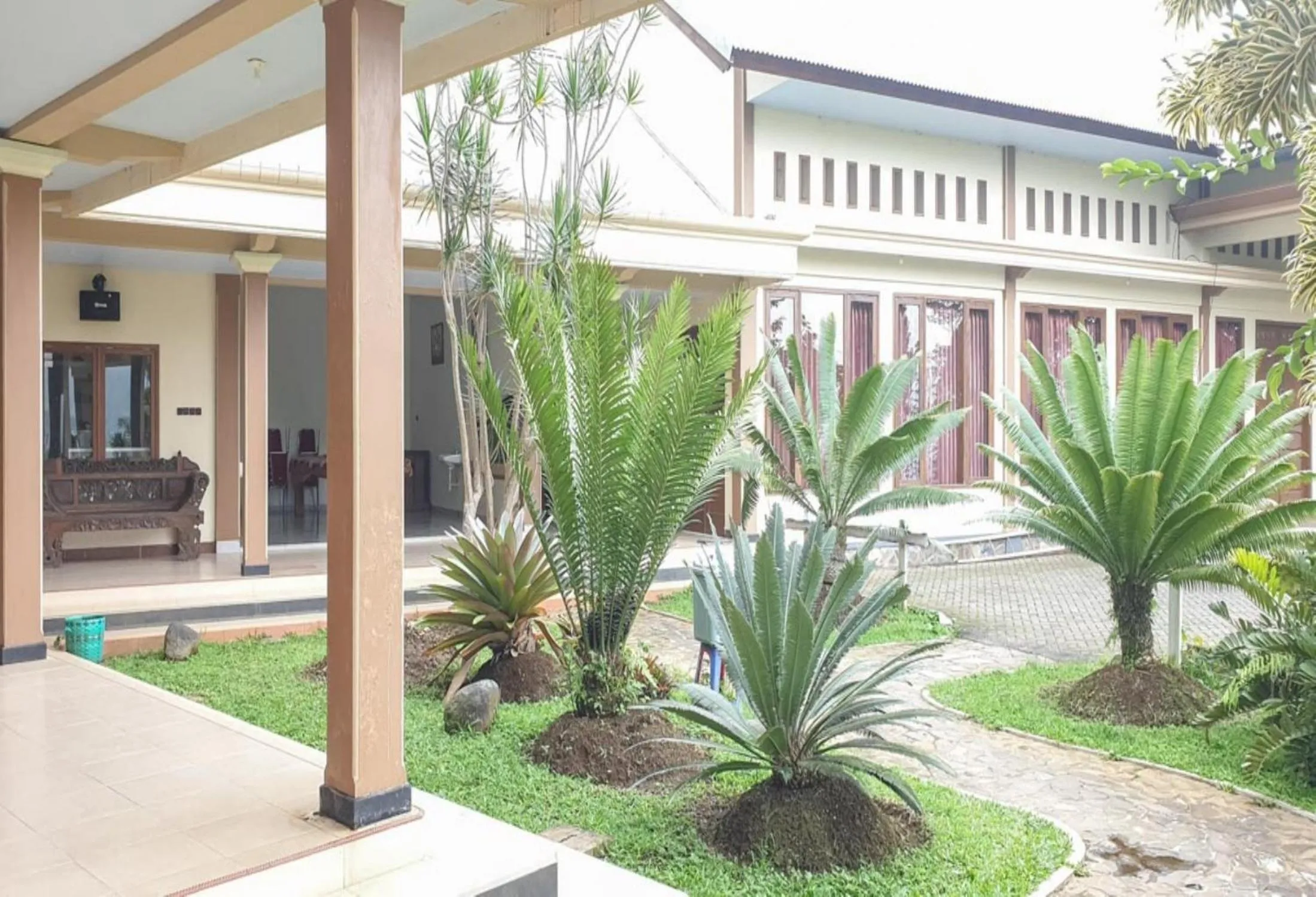 Hotel Mataram Cipanas Syariah Mitra RedDoorz