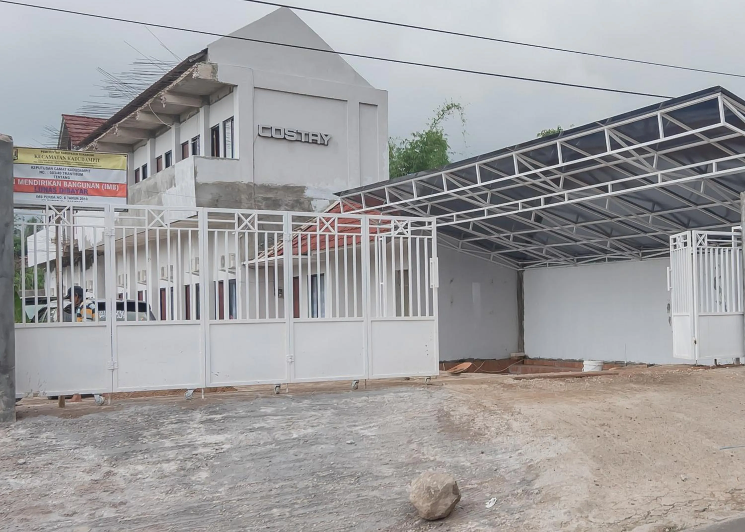 Property building in RedDoorz Syariah near Wisata Situ Gunung Sukabumi