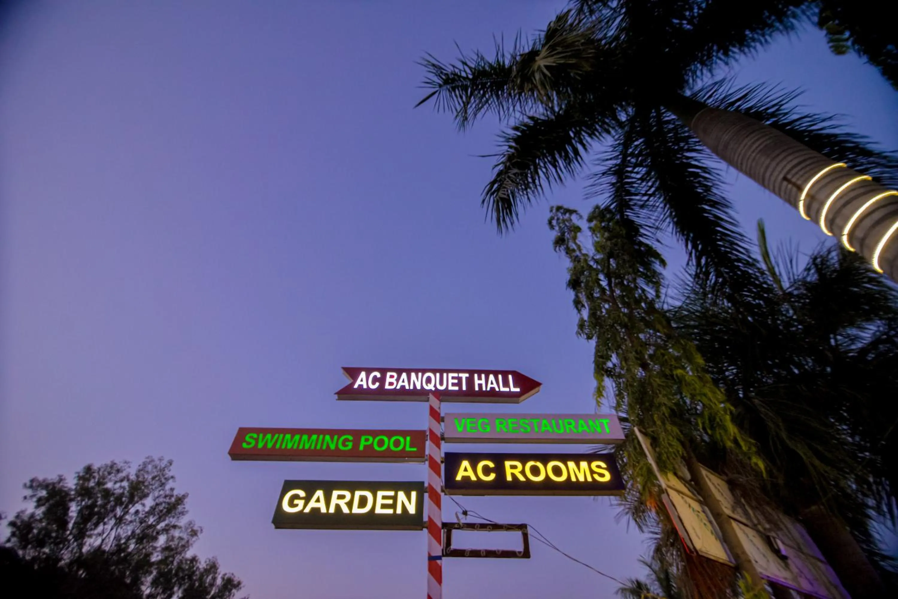 Property logo or sign in Gold Nest Rubystone Heritage