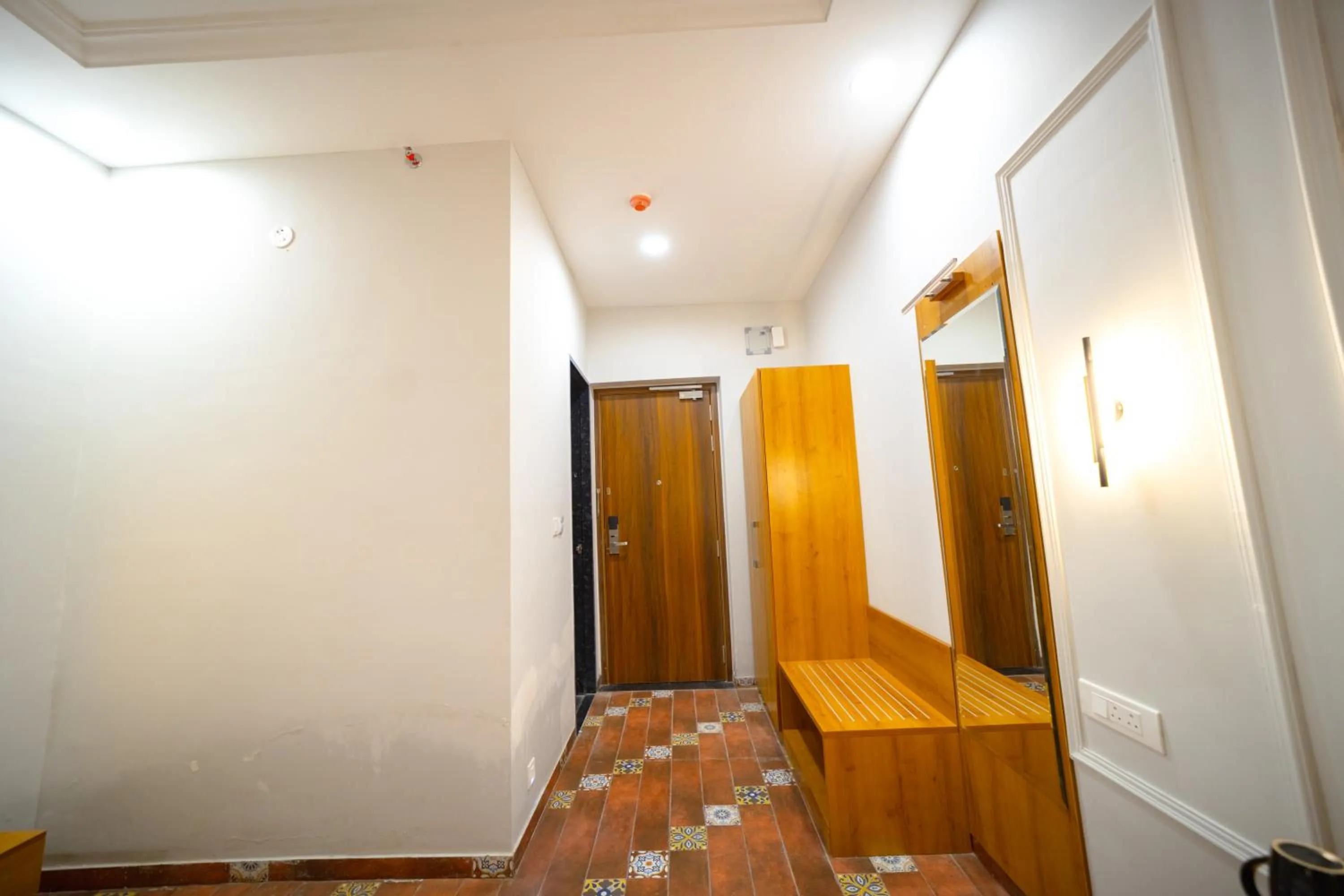 wardrobe in Gold Nest Rubystone Heritage