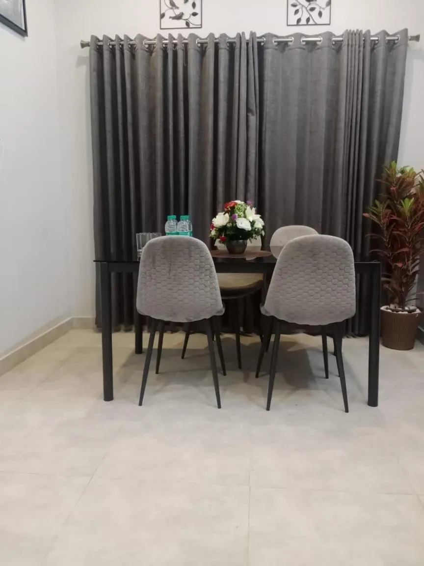 Dining area in HOTEL FRIDAY INN