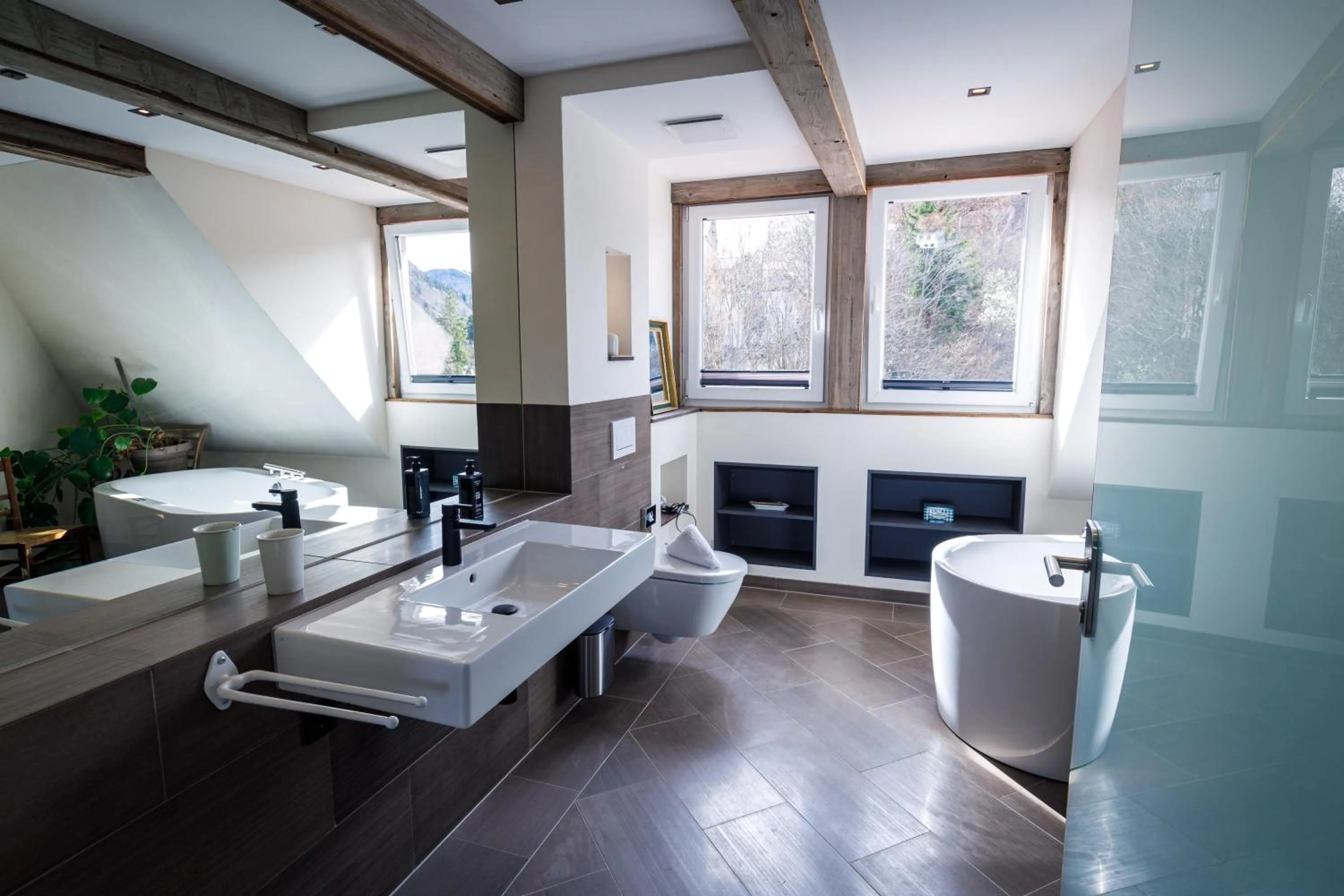 Bathroom in Bergwirt Hotel & Gasthof