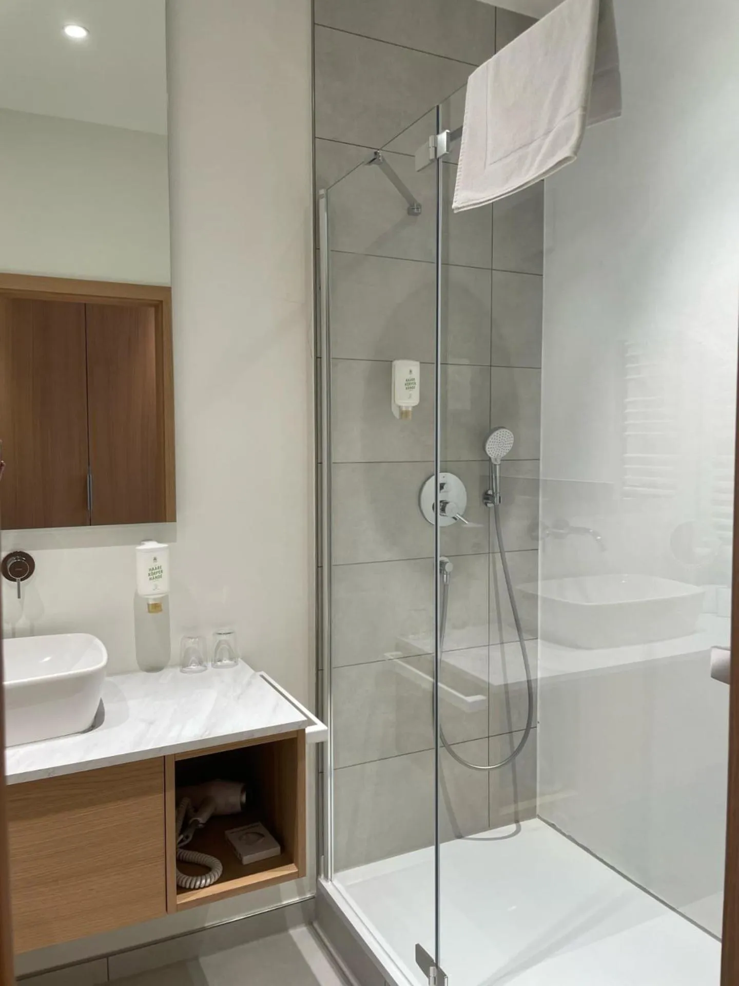 Shower in Flair Hotel zum Schiff