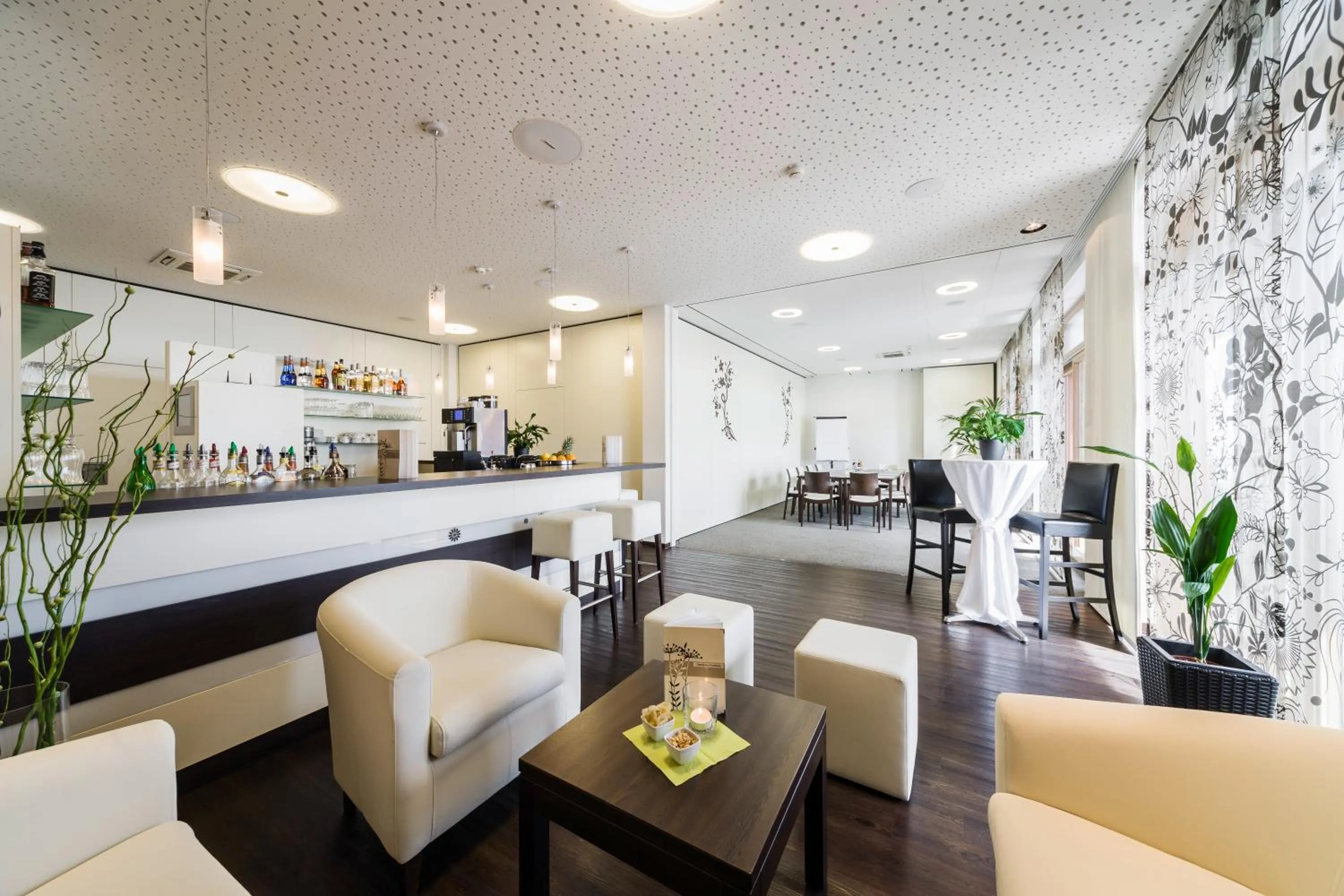 Restaurant/places to eat in Flair Hotel zum Schiff