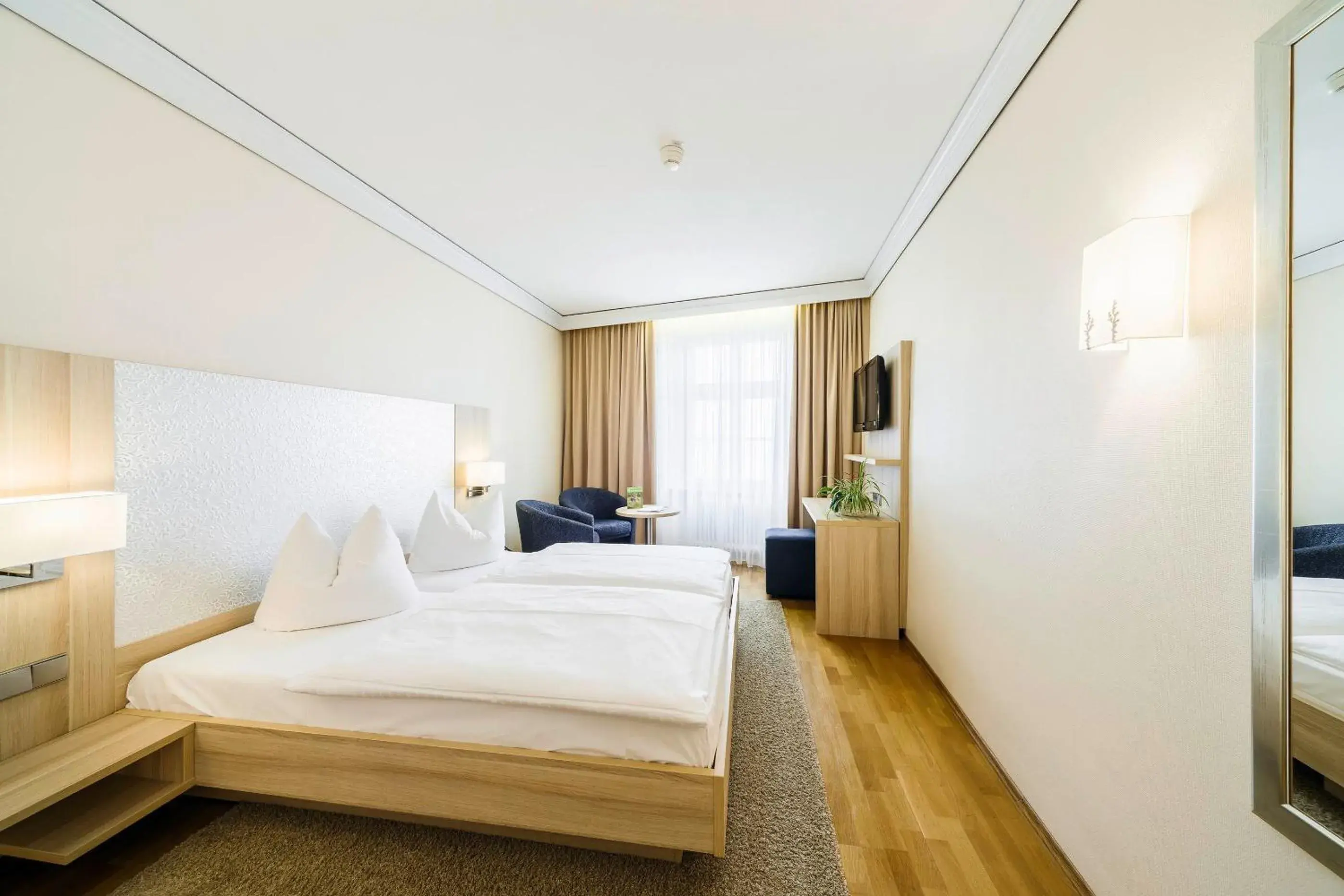 Superior Double Room - single occupancy in Flair Hotel zum Schiff Superior Double Room - single occupancy in Flair Hotel zum Schiff