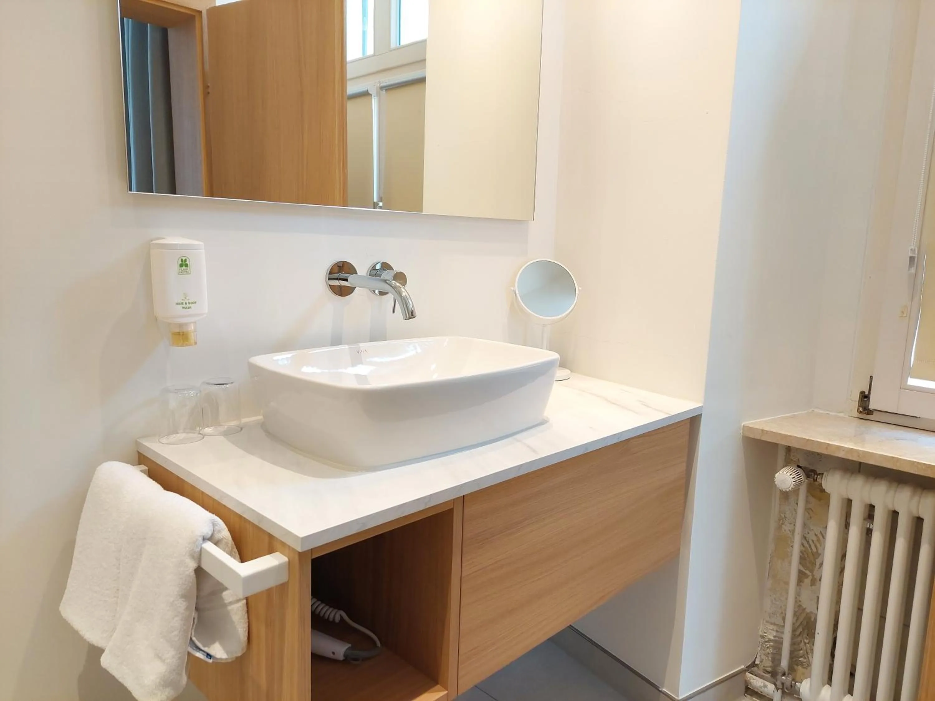 Bathroom in Flair Hotel zum Schiff