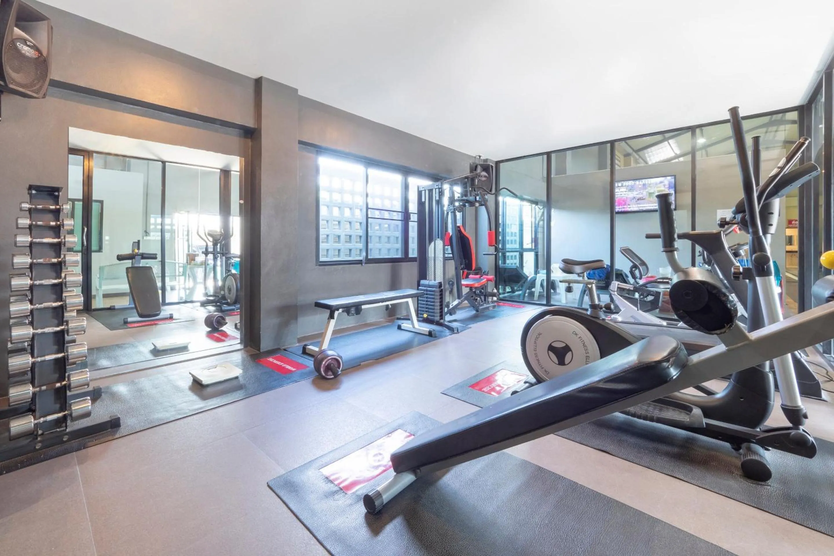 OYO 75382 Chonburi Hotel