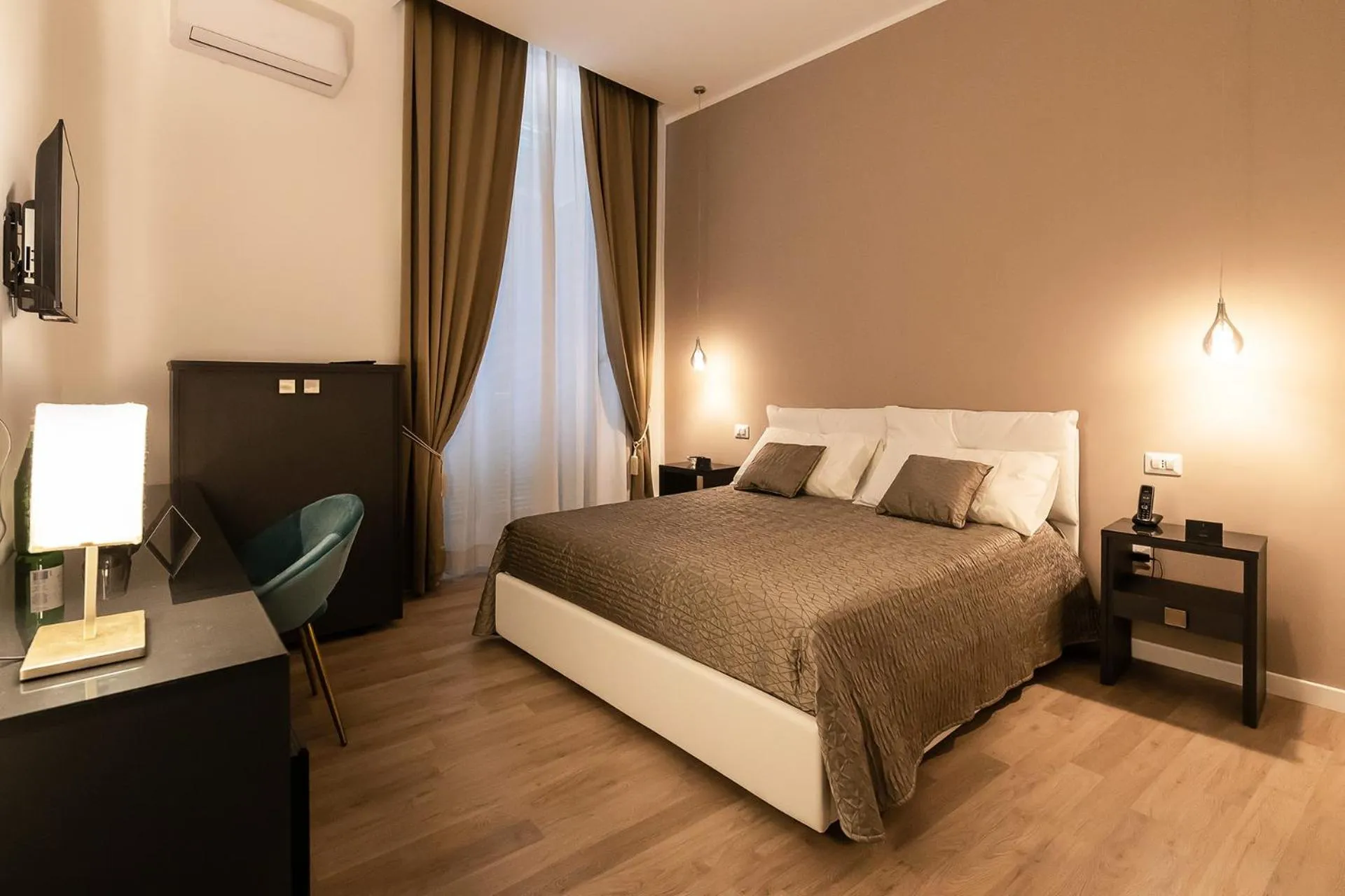 Photo of the whole room, Bed in FJ Bianco Guest House