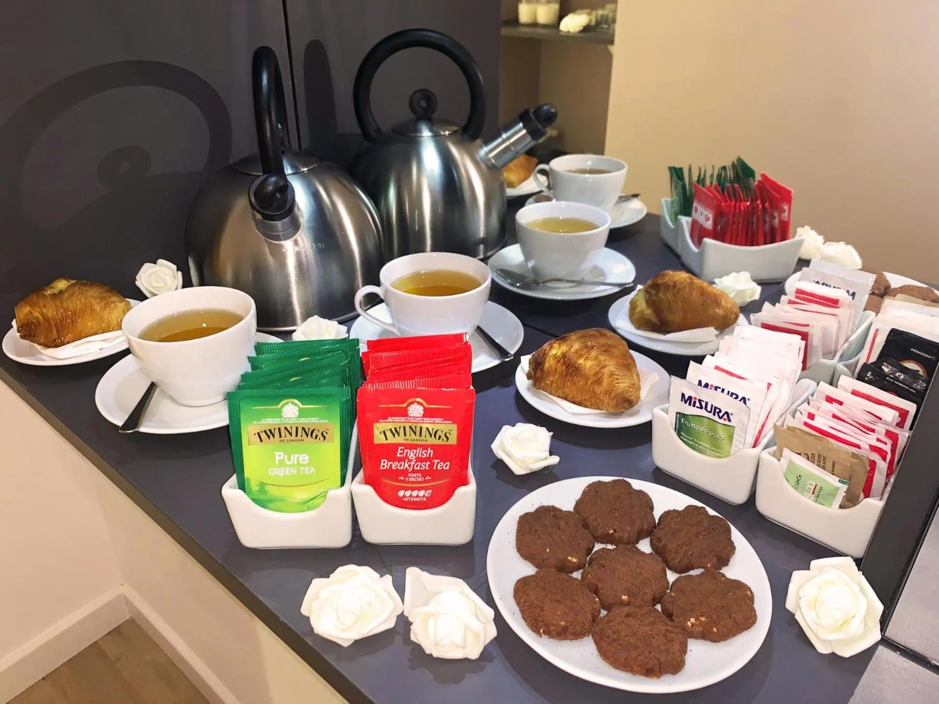 Food and drinks in FJ Bianco Guest House