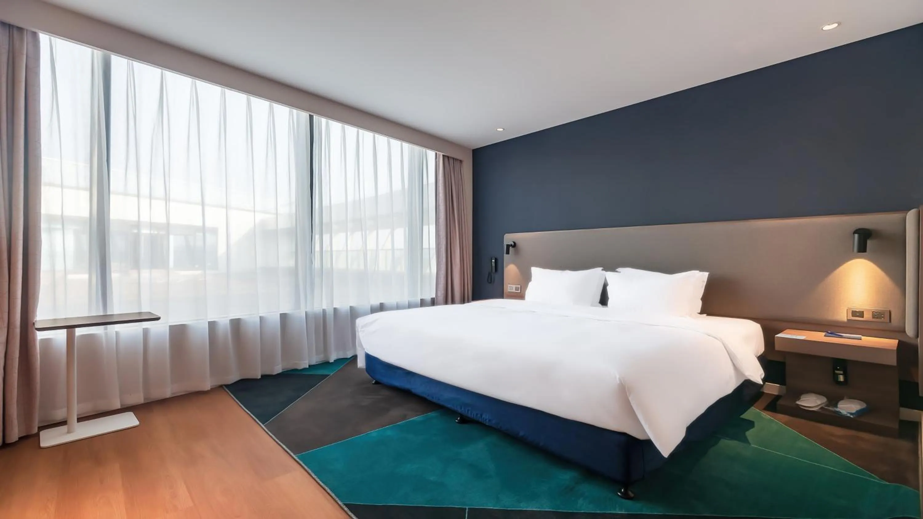 Holiday Inn Express Nanjing Jiangbei Yushan, an IHG Hotel