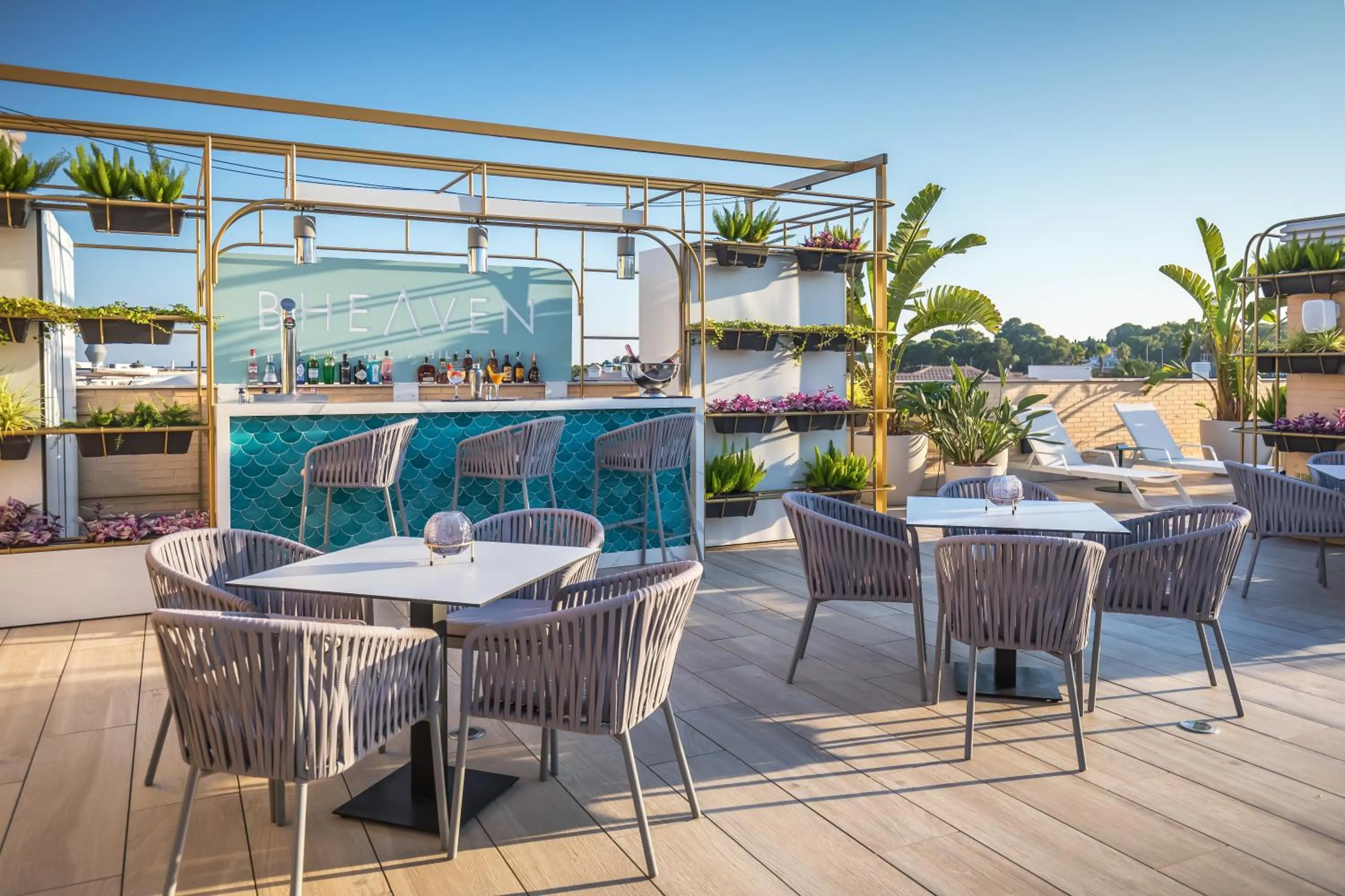 Lounge or bar in Barceló la Nucía Hills