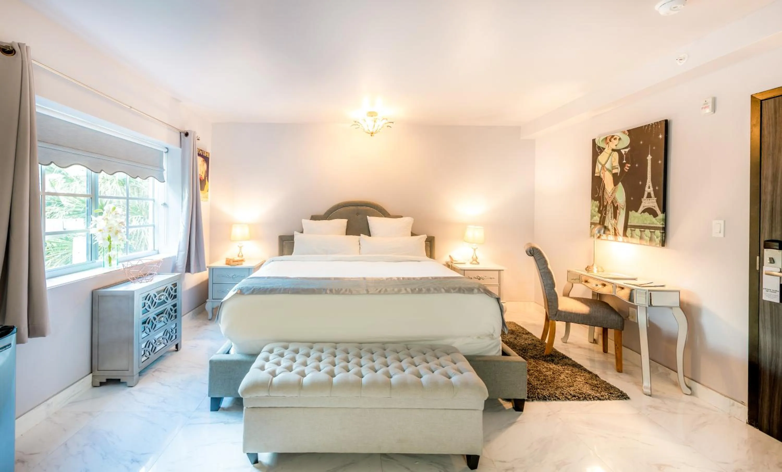 Bed in Secret Garden Miami Beach