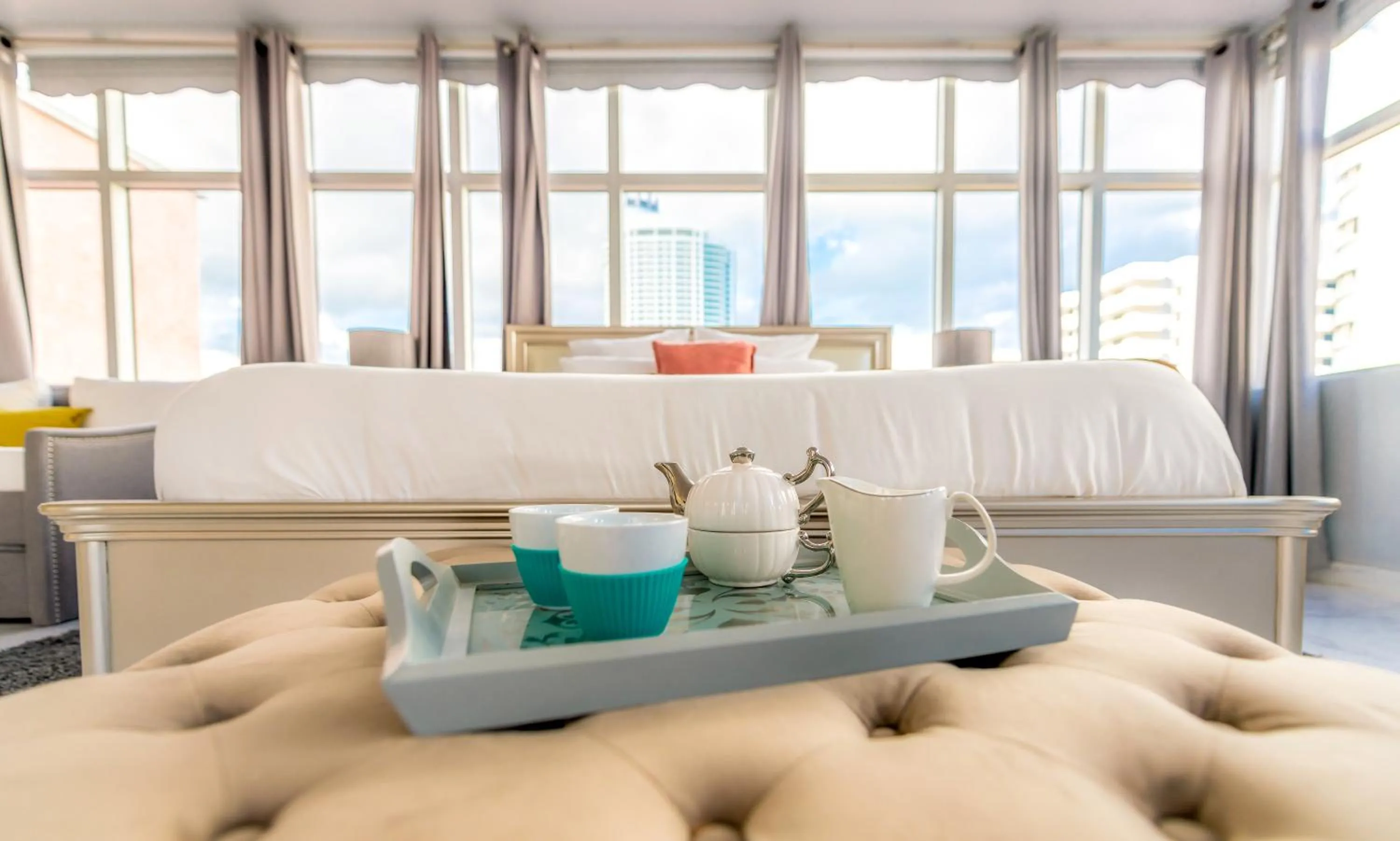 Breakfast, Bed in Secret Garden Miami Beach