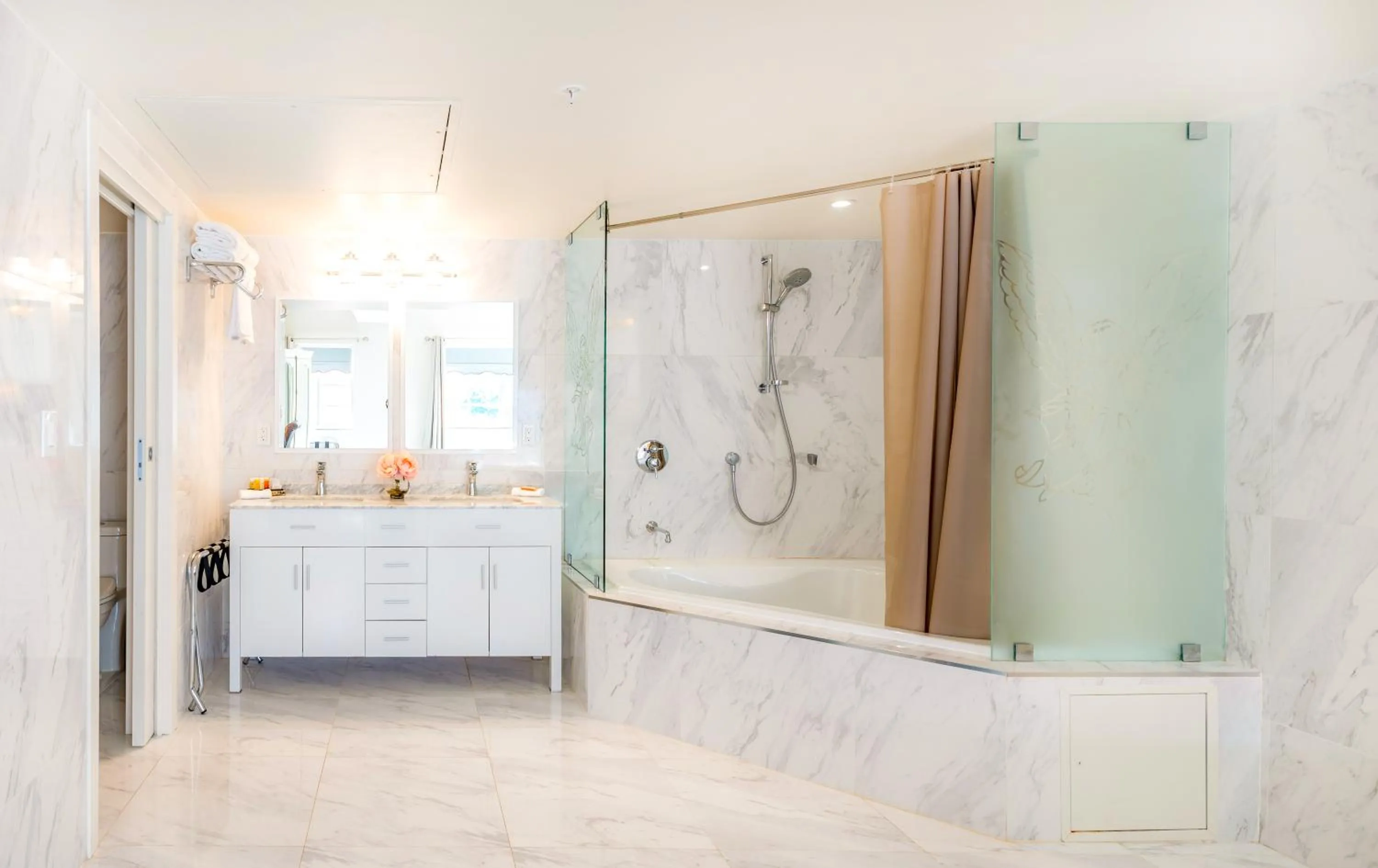 Bathroom in Secret Garden Miami Beach