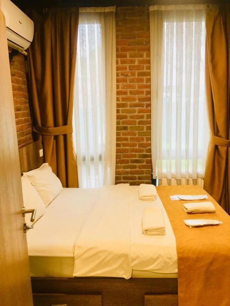 Bed in Gen Suites Cibali