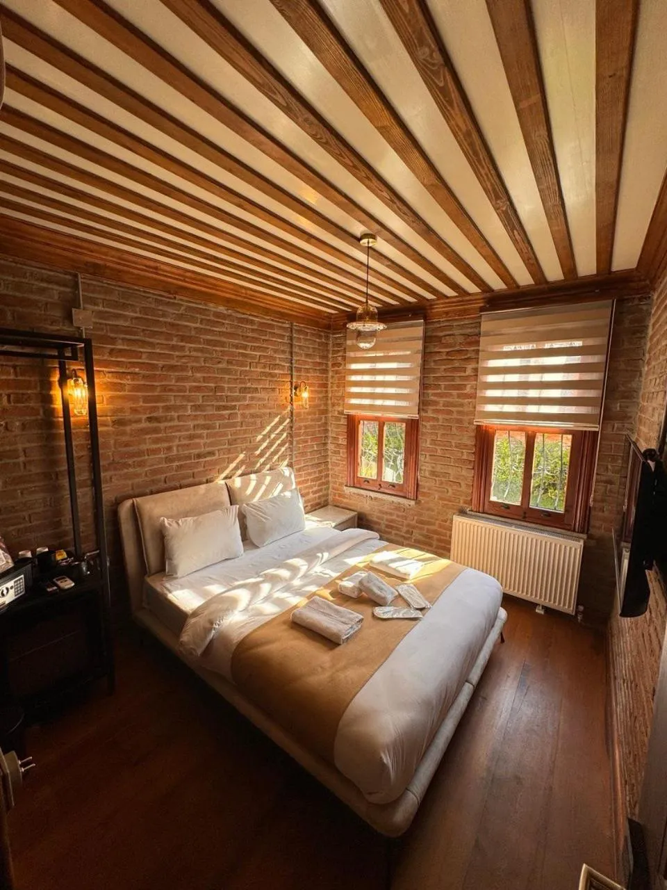 Bed in Gen Suites Cibali