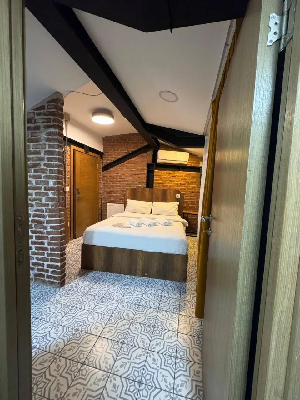 Bed in Gen Suites Cibali