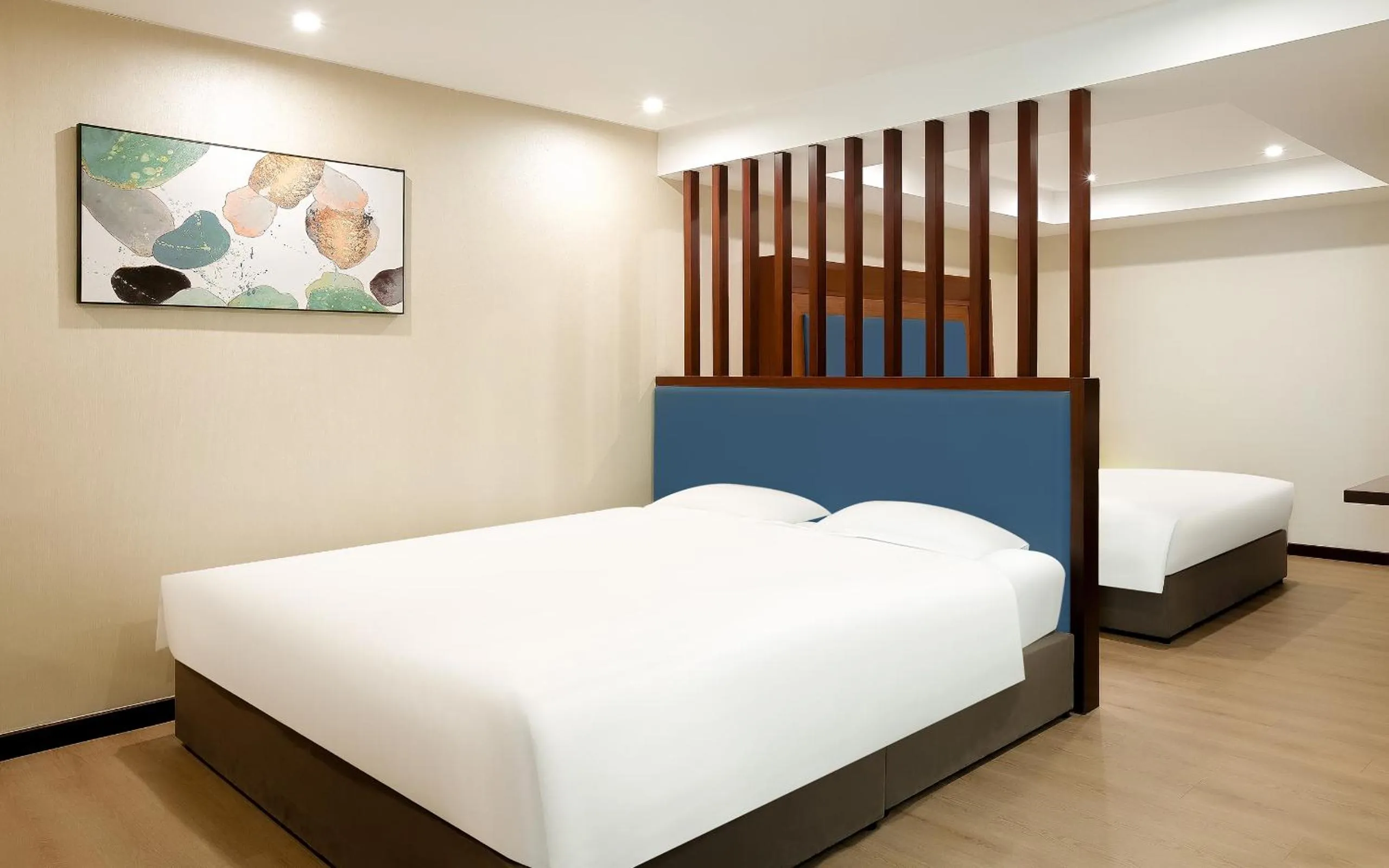 Bed in Novotel Atlantis Shanghai