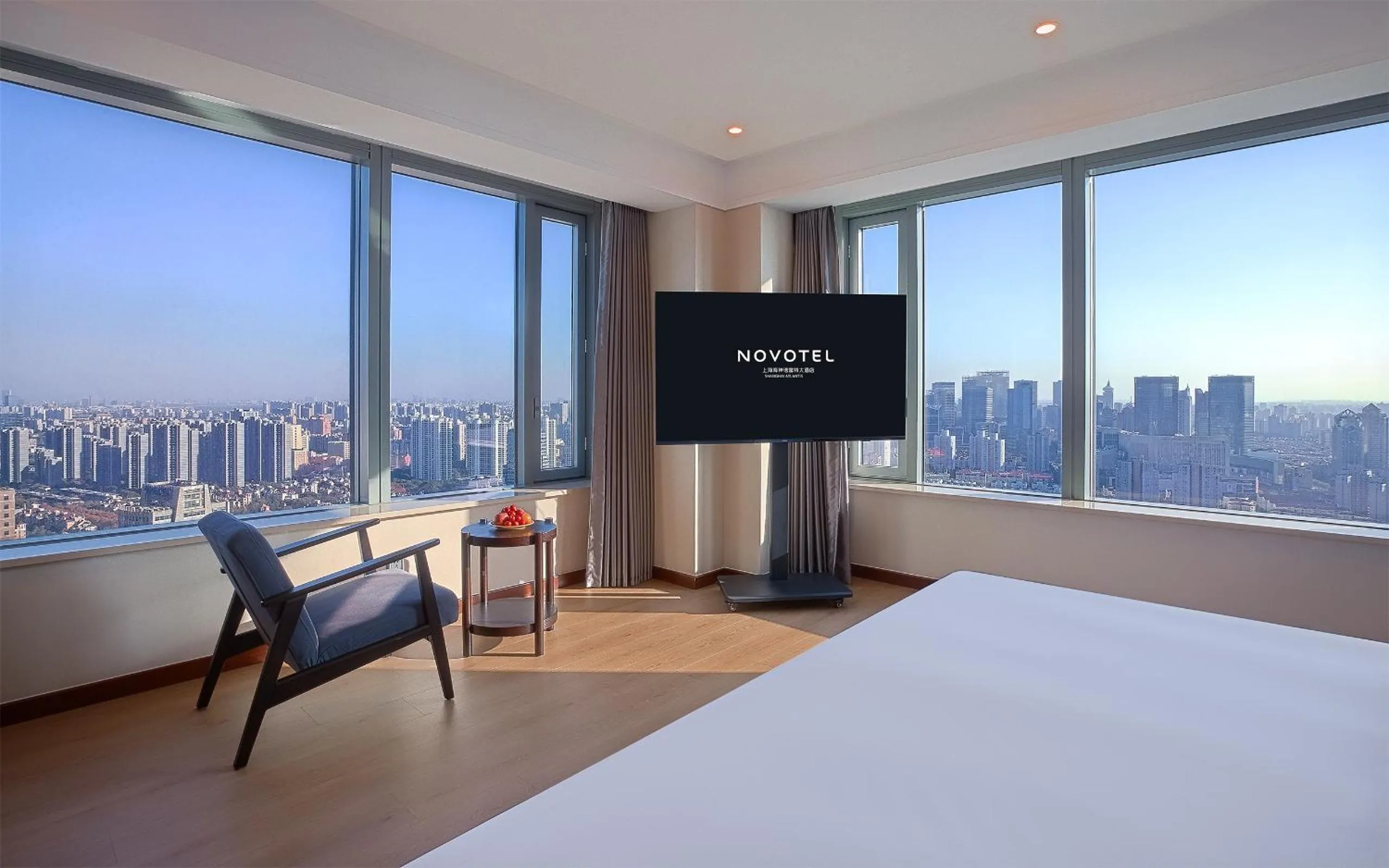 Bed in Novotel Atlantis Shanghai