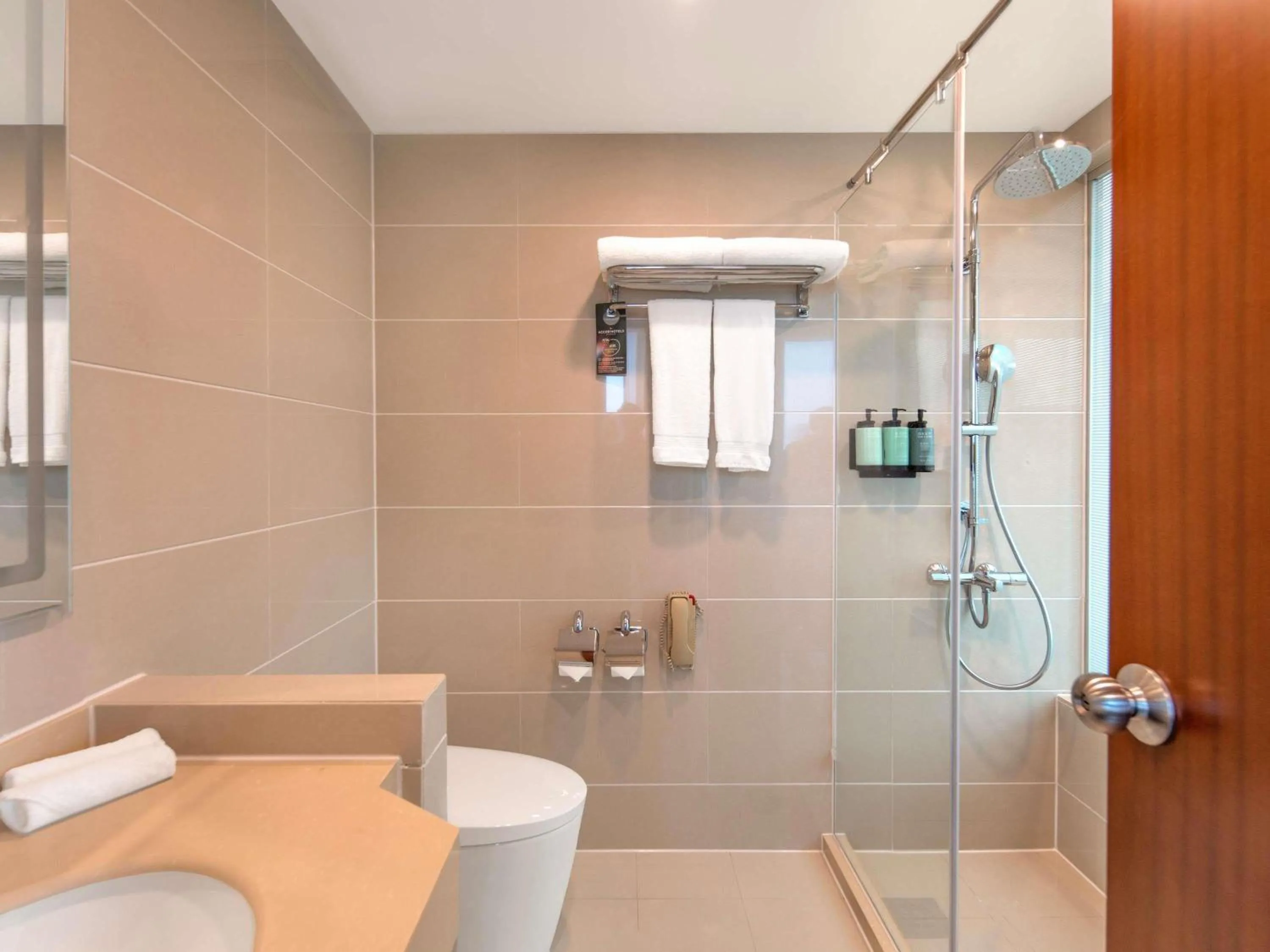 Bedroom in Novotel Atlantis Shanghai