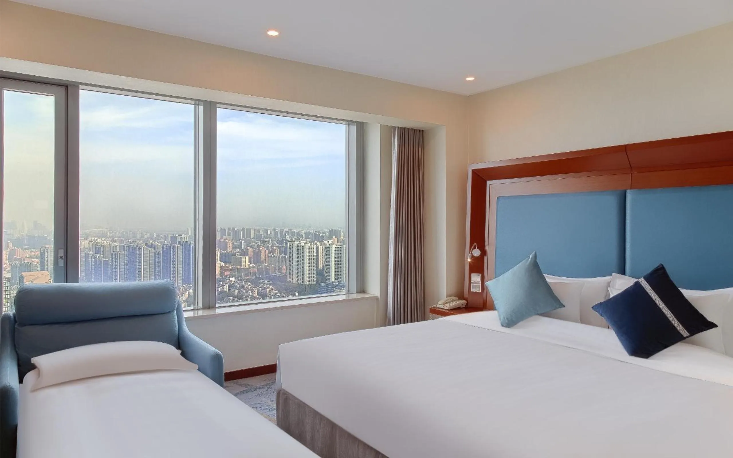 Bed in Novotel Atlantis Shanghai