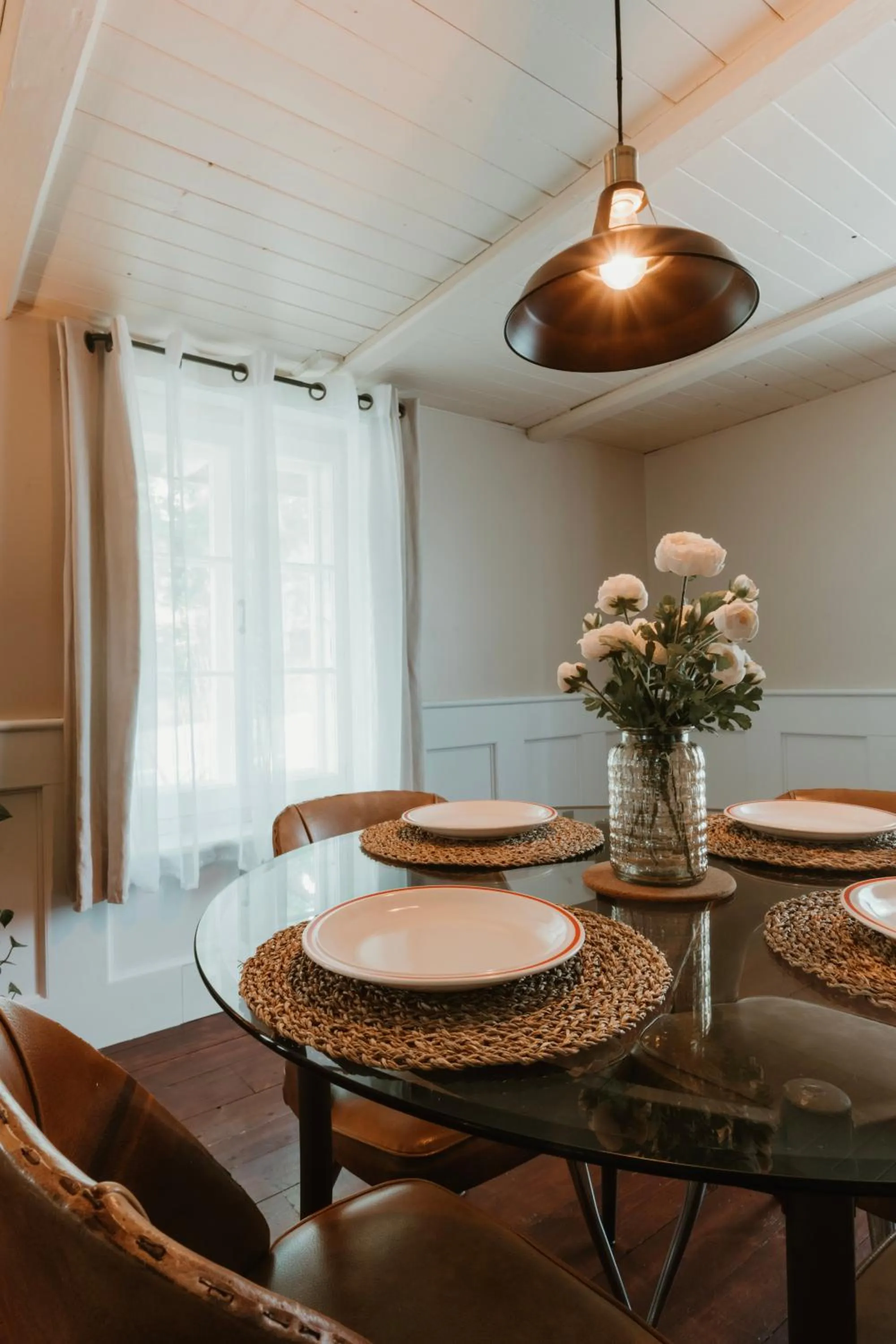 Dining area in Auberge de l'Ouest