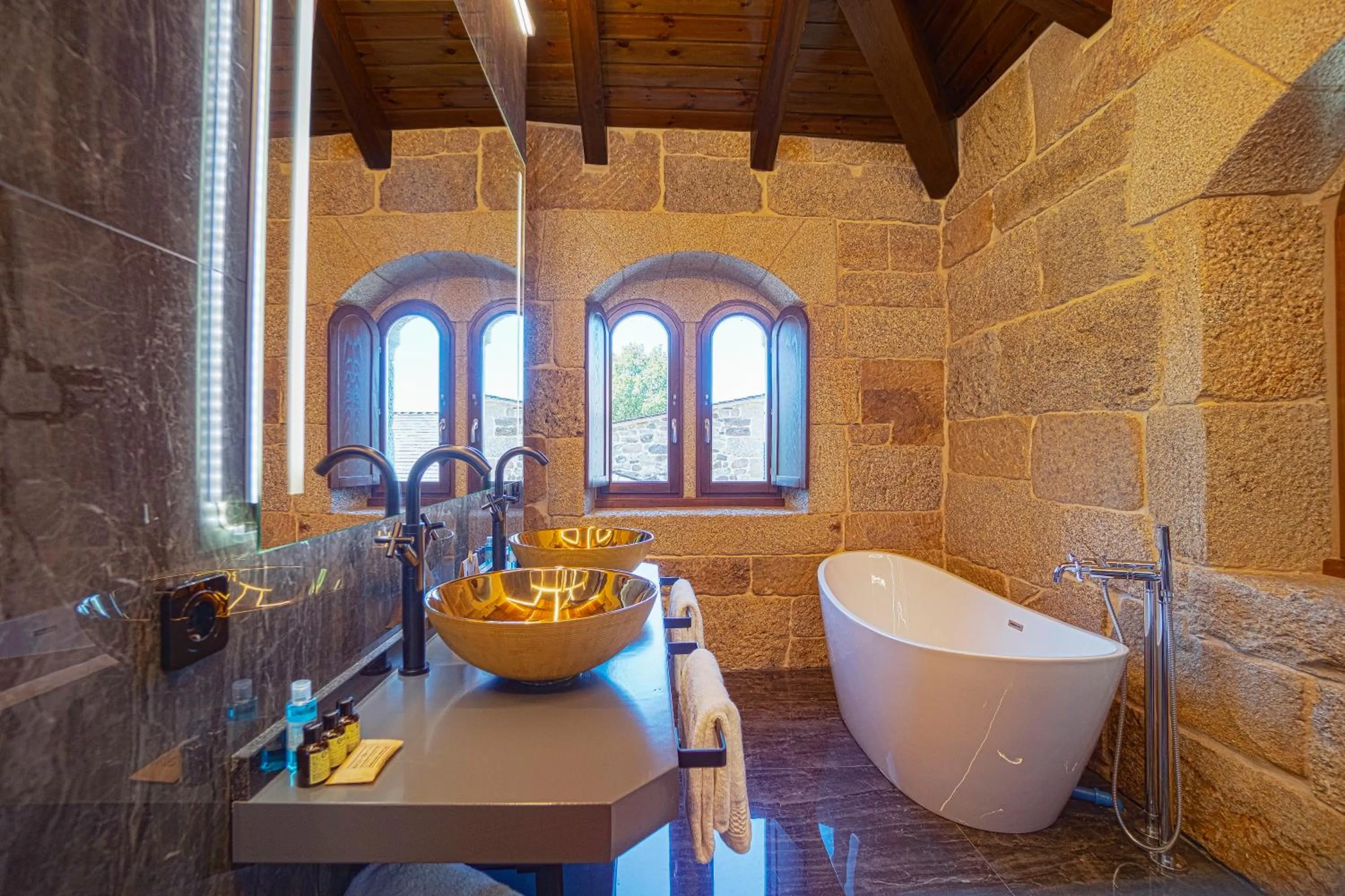 Bathroom in Hotel As Torres da Hermida