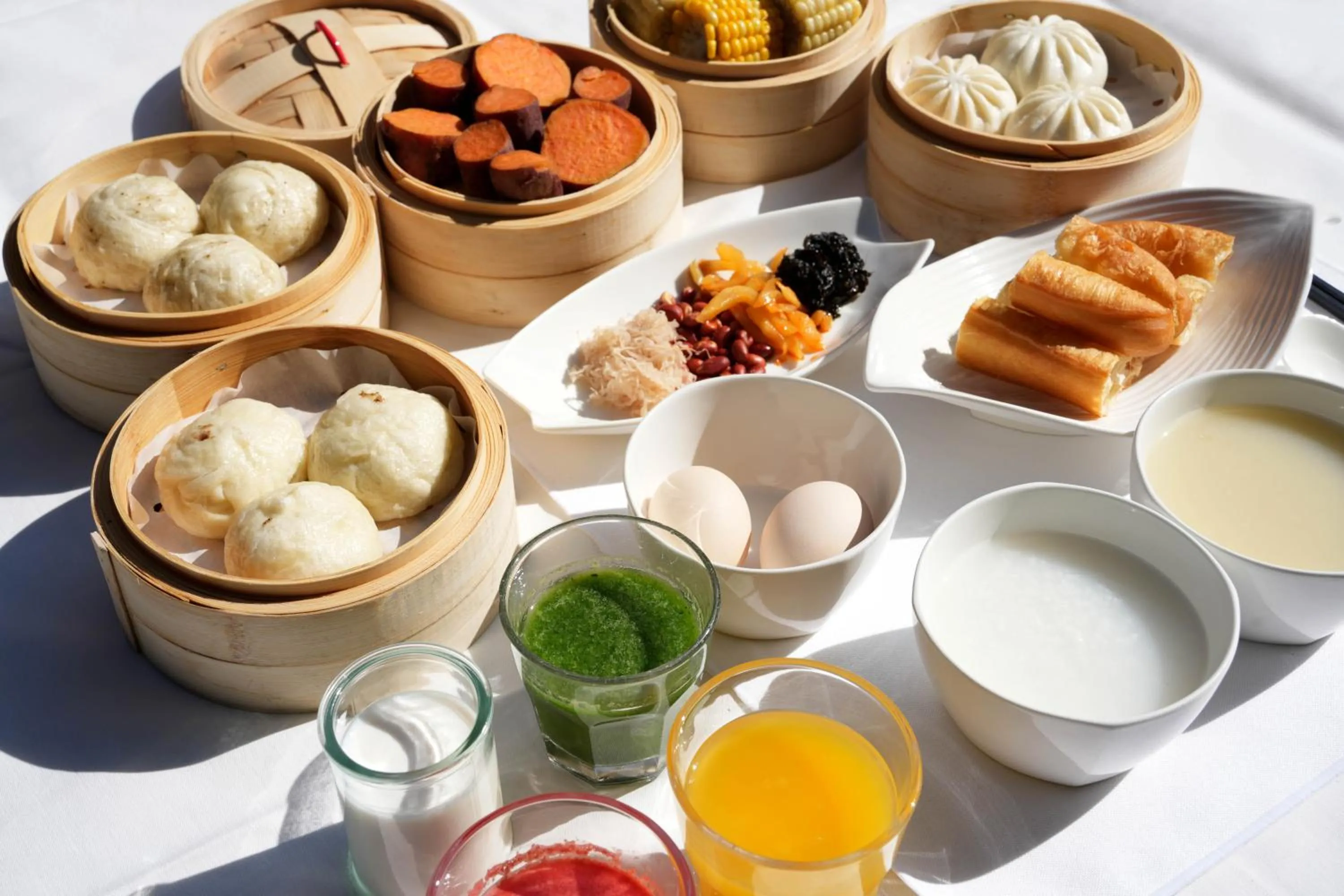 Breakfast in Grand Park Kunming