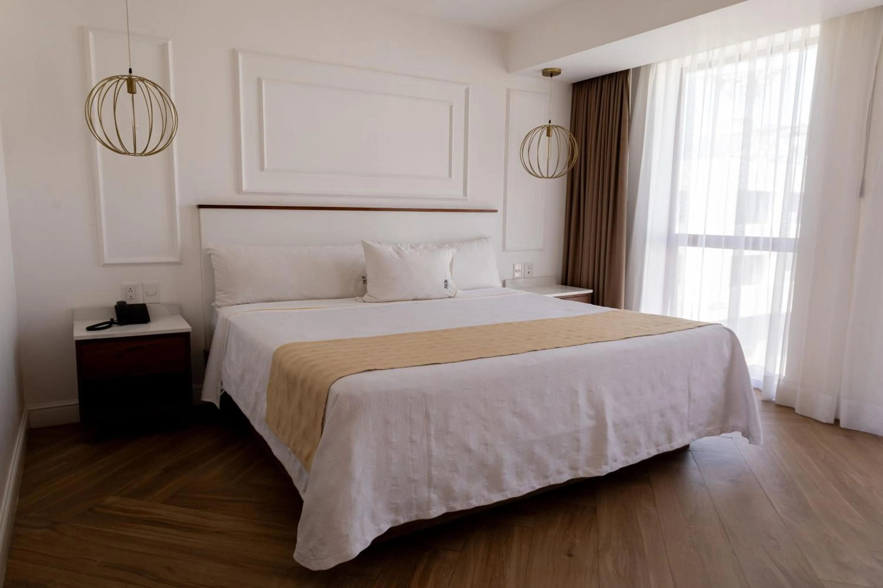 Bedroom, Bed in Six Hotel Guadalajara Degollado