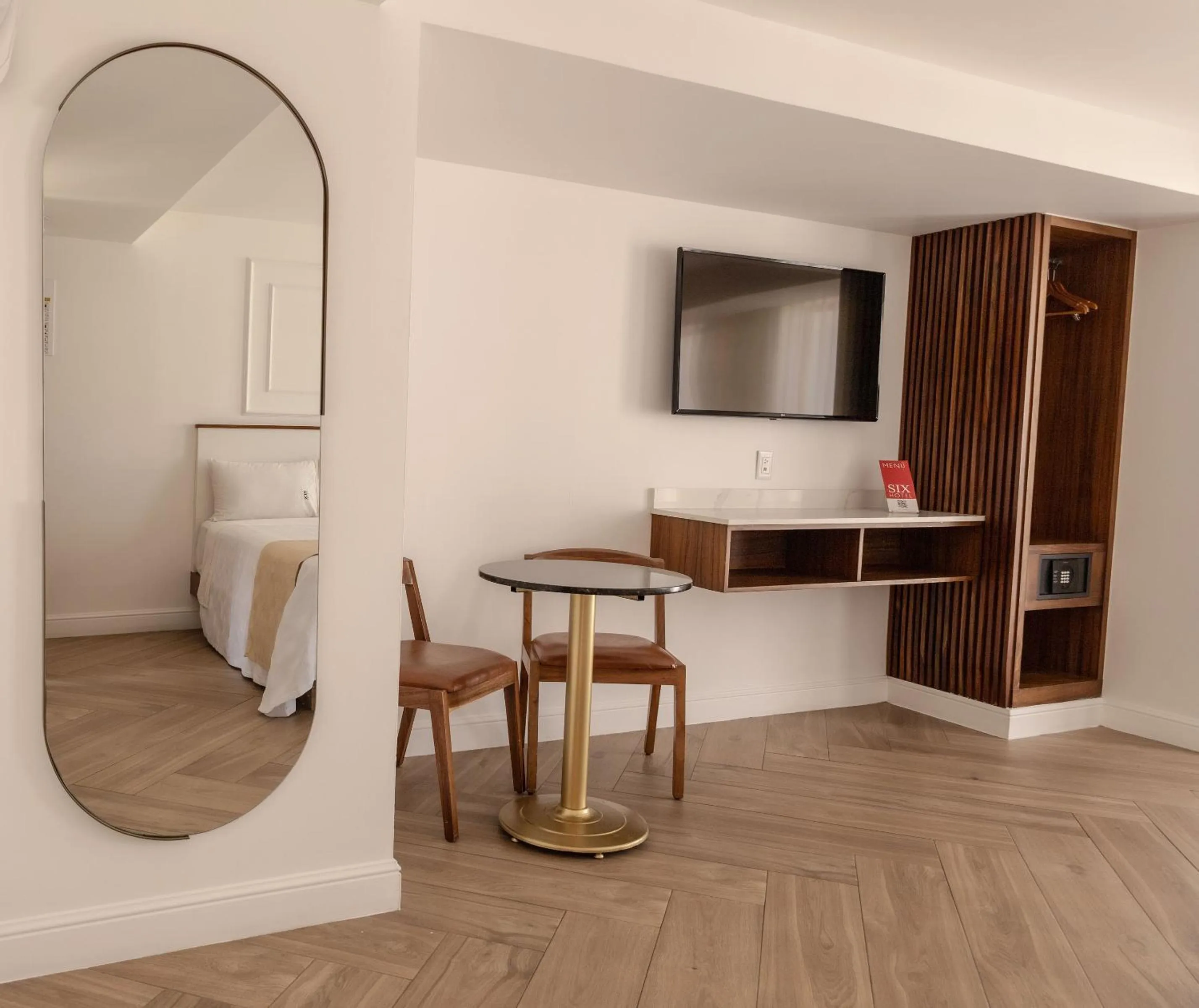 Living room in Six Hotel Guadalajara Degollado