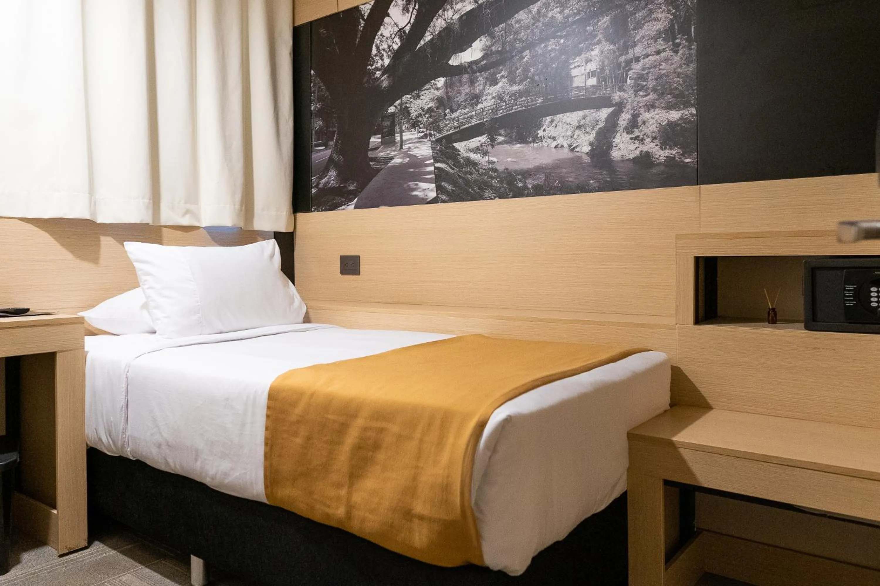 Photo of the whole room, Bed in Hotel Foresto 365