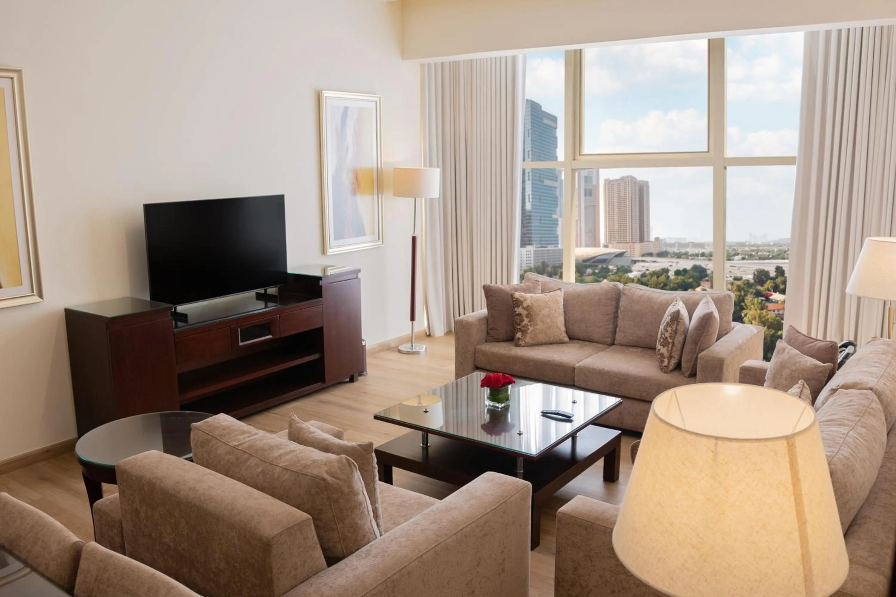 TV and multimedia in Grand Millennium Dubai