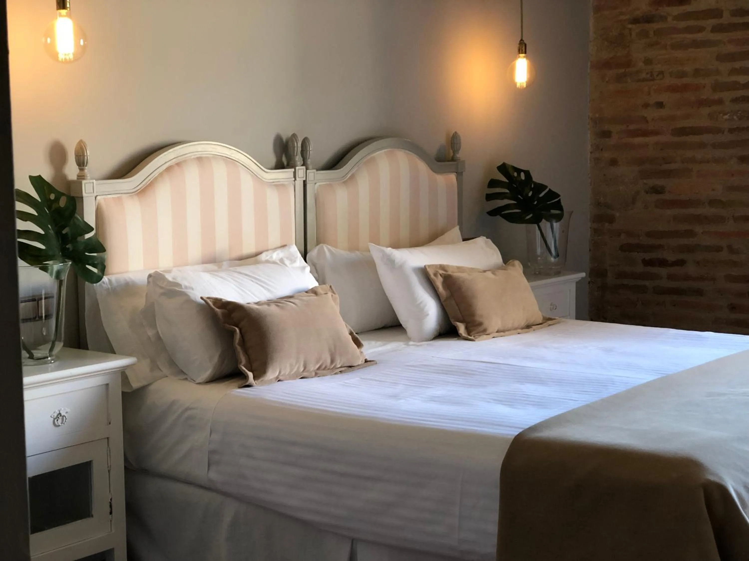 Bedroom in Hotel Ruta Imperial H-CC-00660