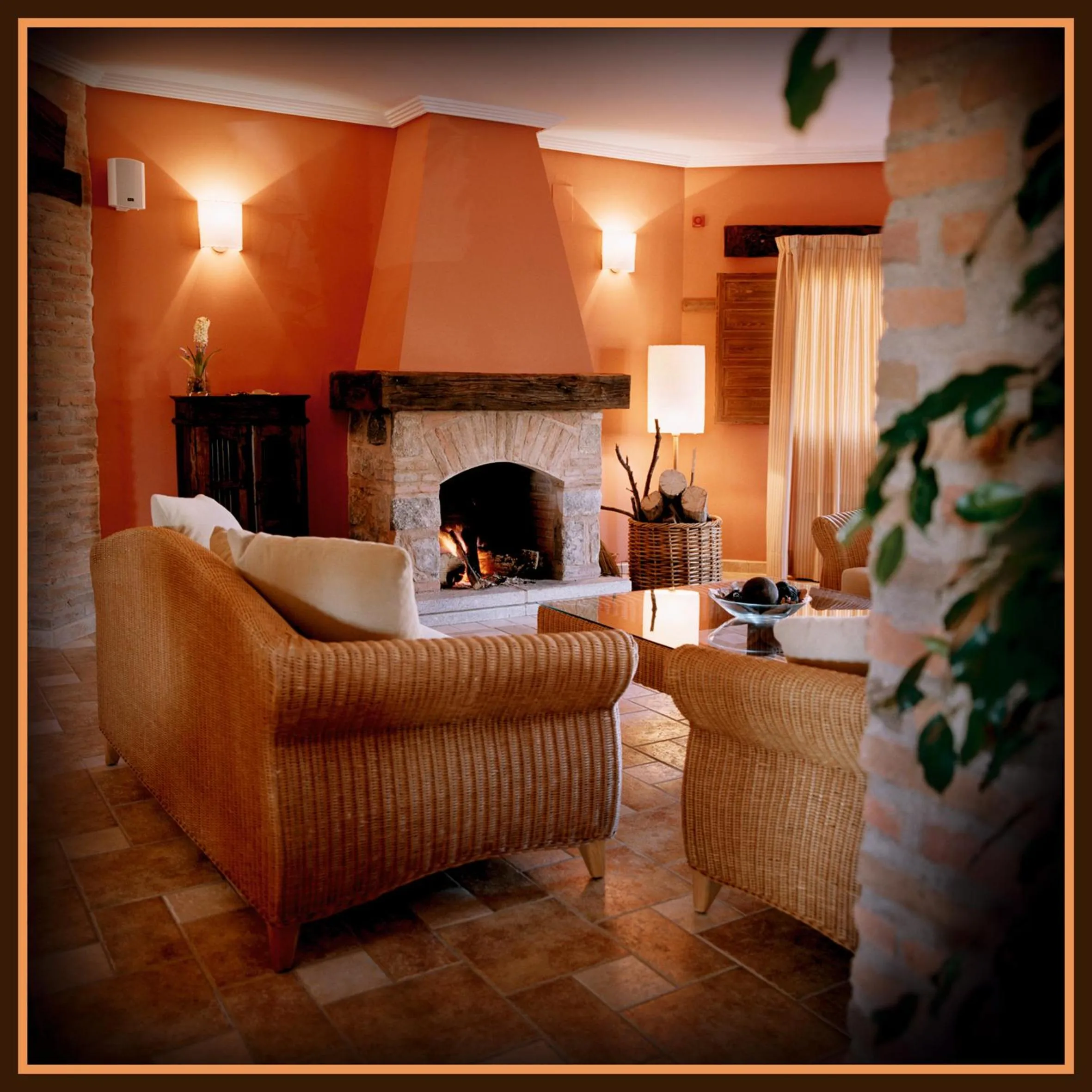 Living room in Hotel Ruta Imperial H-CC-00660