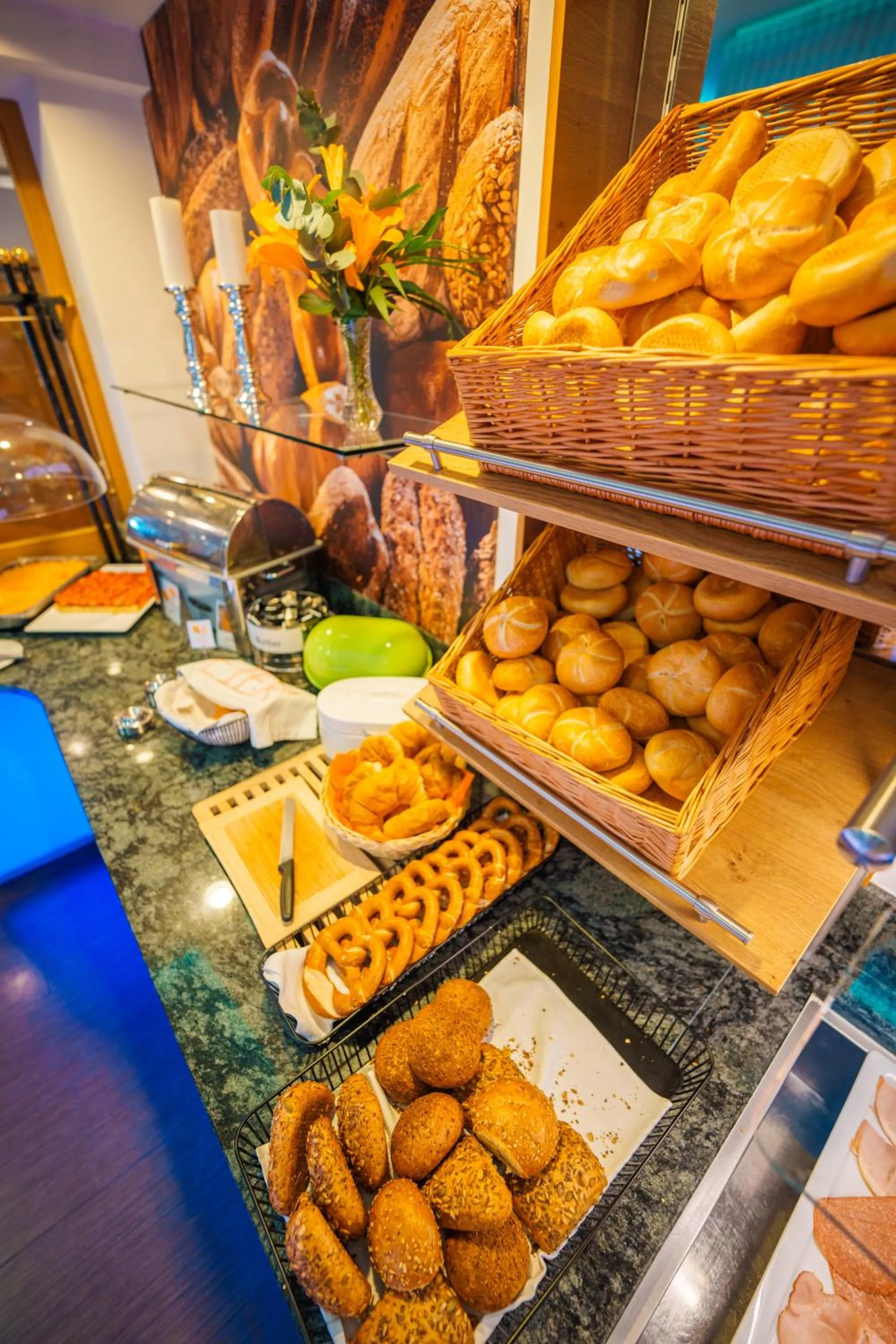 Buffet breakfast in Hotel Plankl