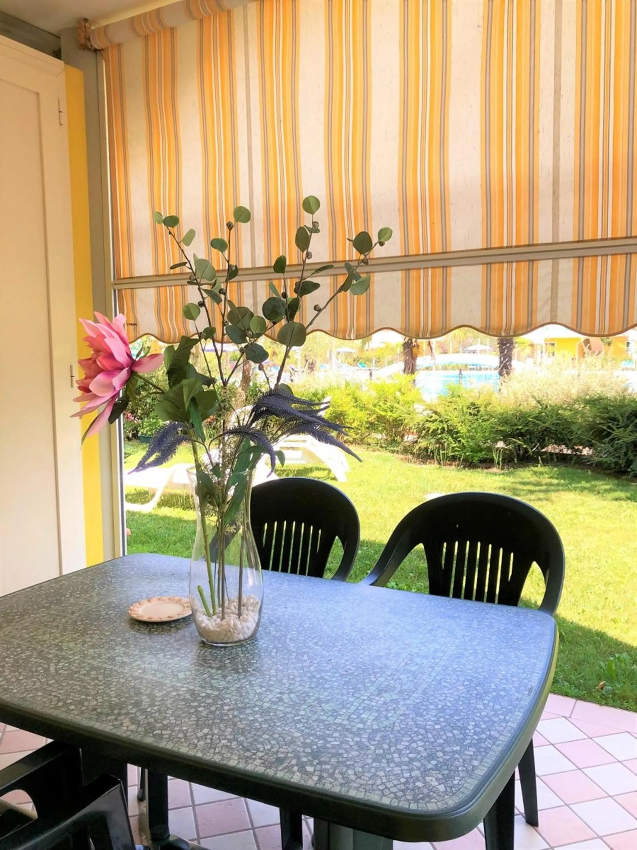 Enjoy the sun from a private garden