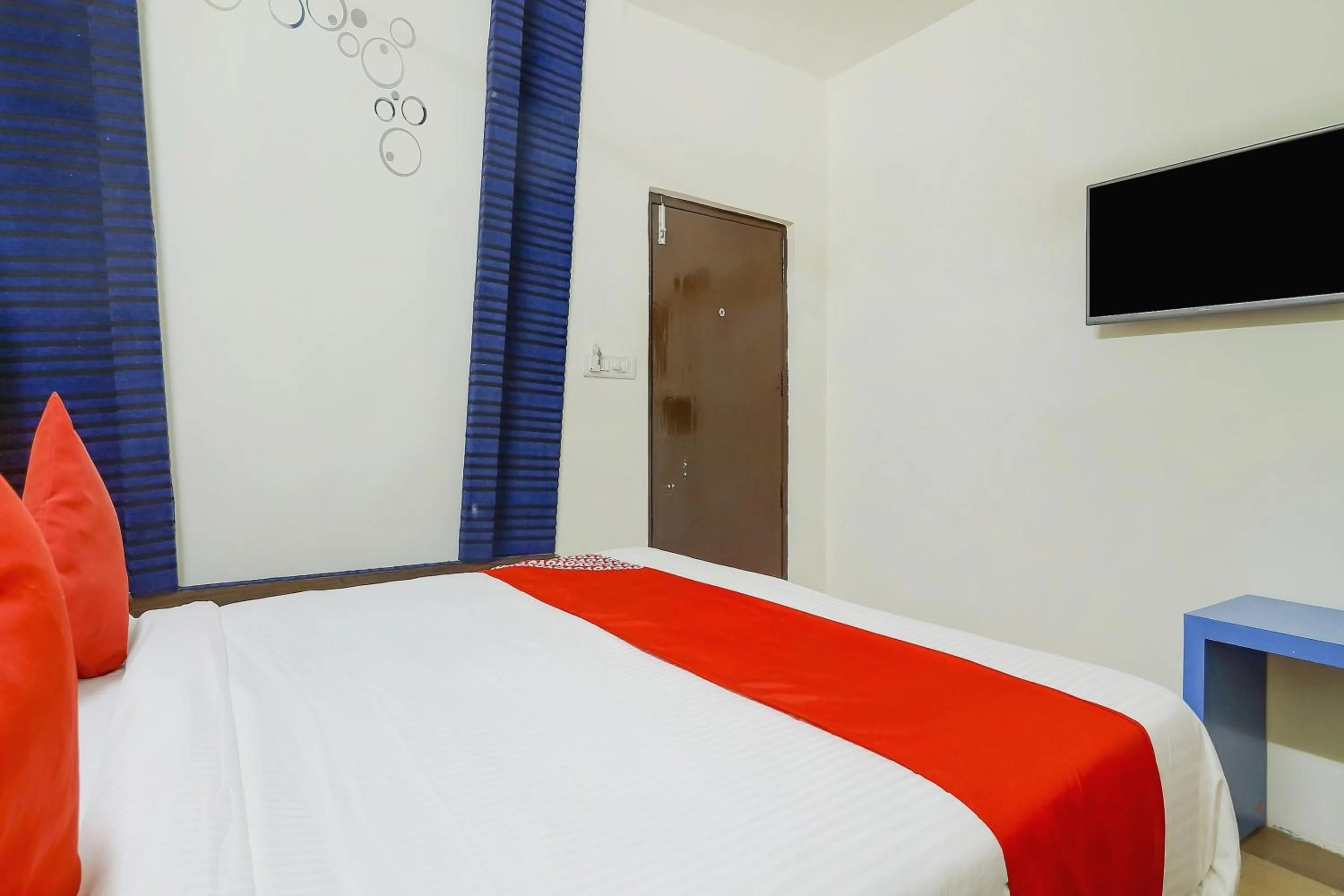 Bedroom, Bed in OYO 76333 Newgen Grand