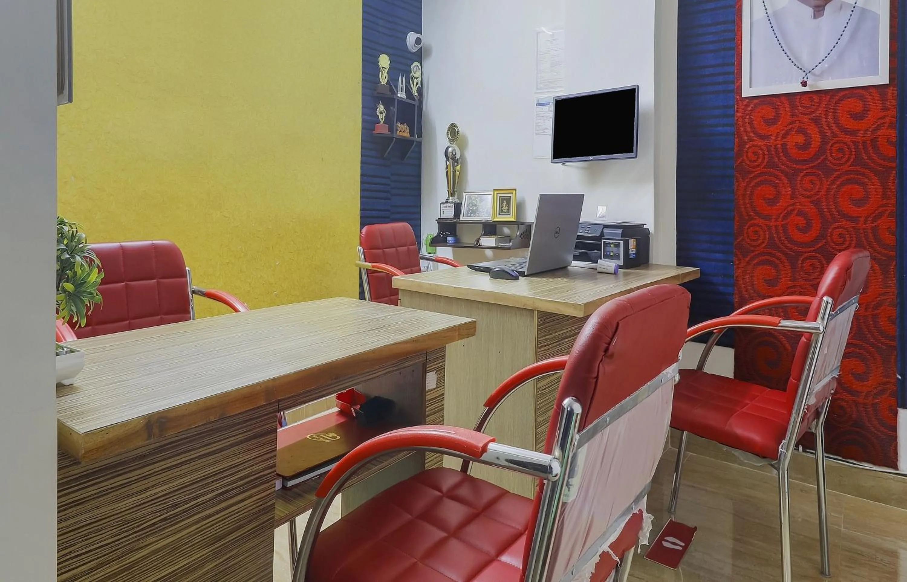 Lobby or reception in OYO 76333 Newgen Grand