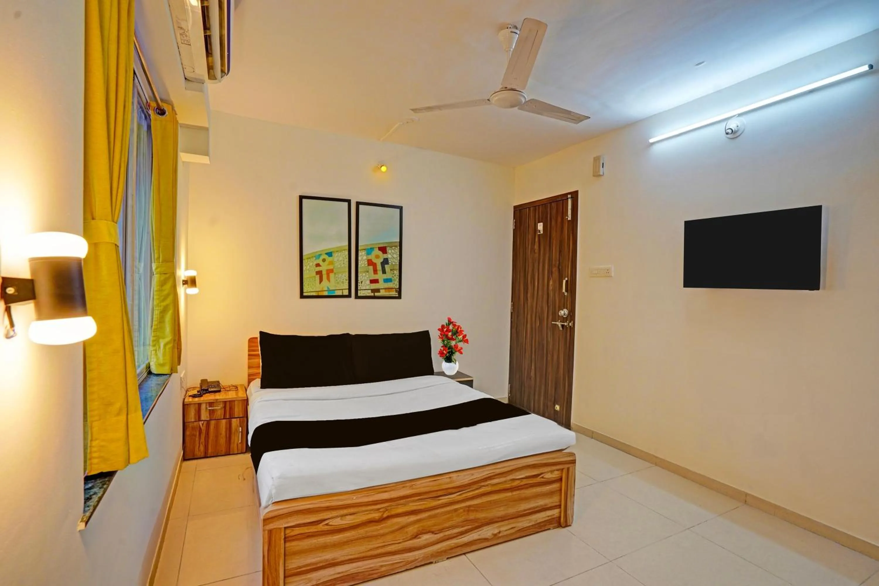 Bed in Super Collection O Baner Hillview Pune Formerly Siri Lodge