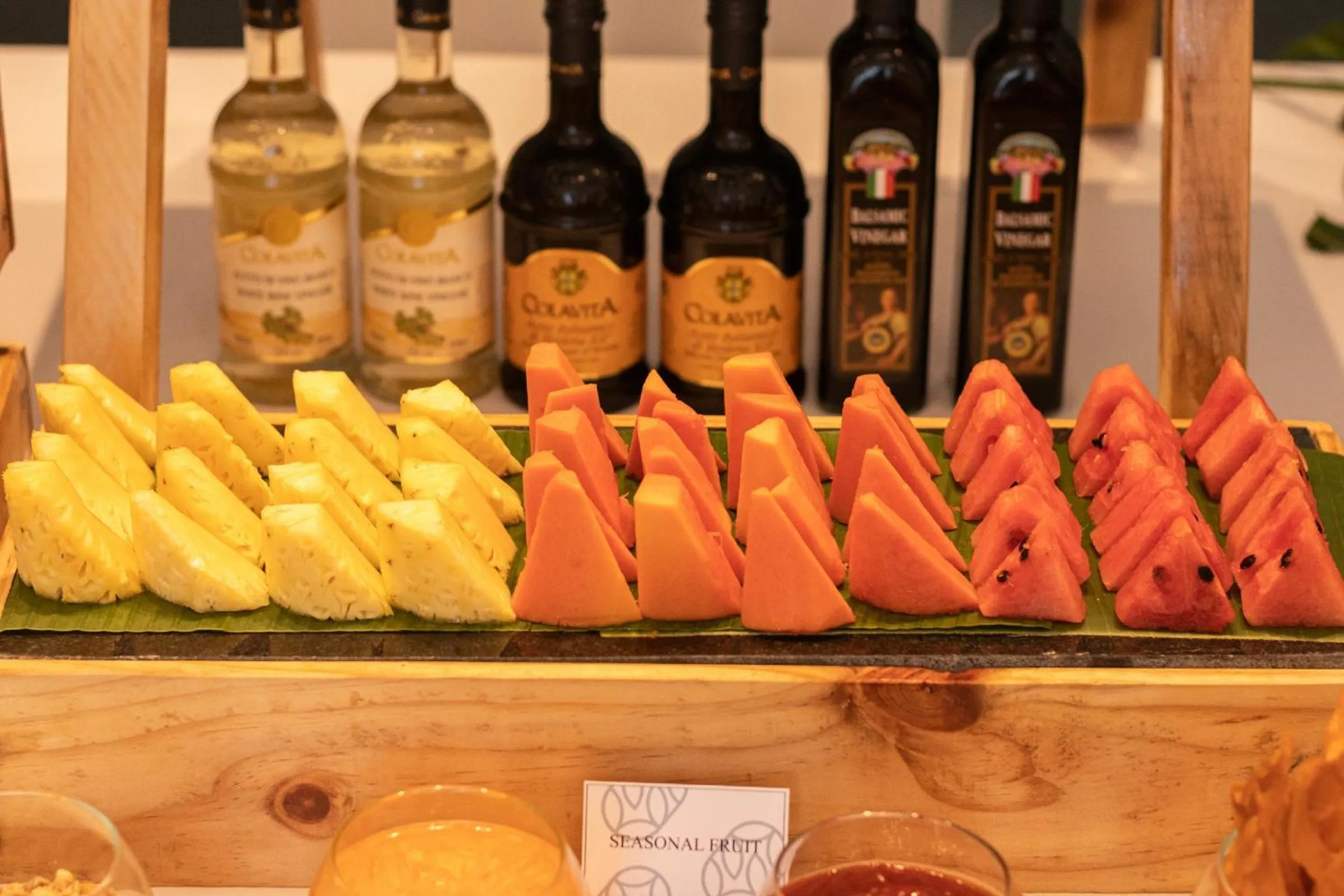 Food and drinks in Sensory Park Urban Hotel