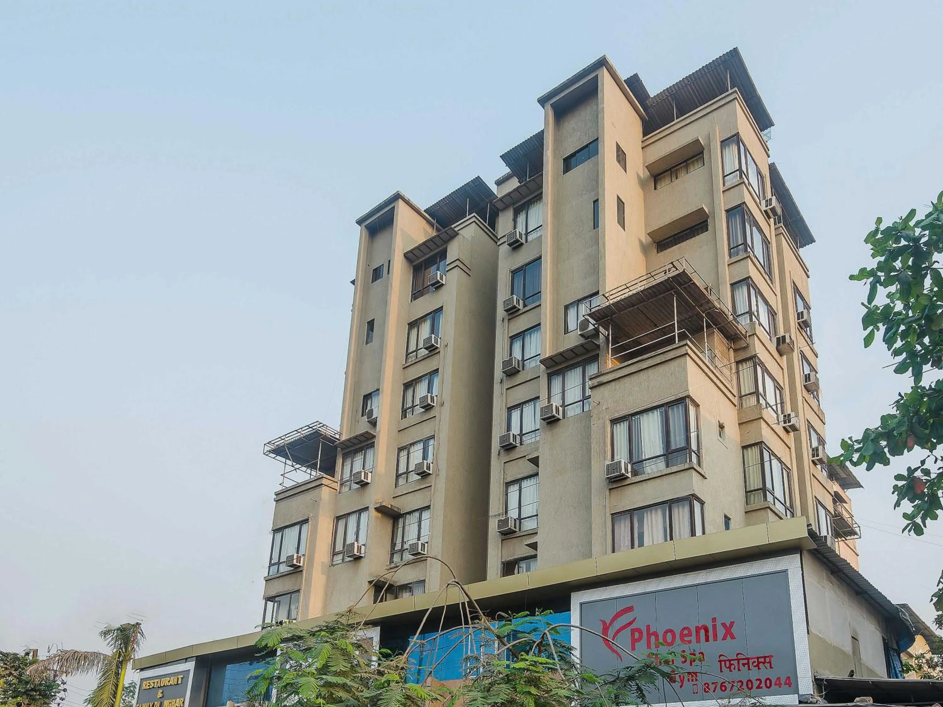 Facade/entrance in Collection O Phoenix