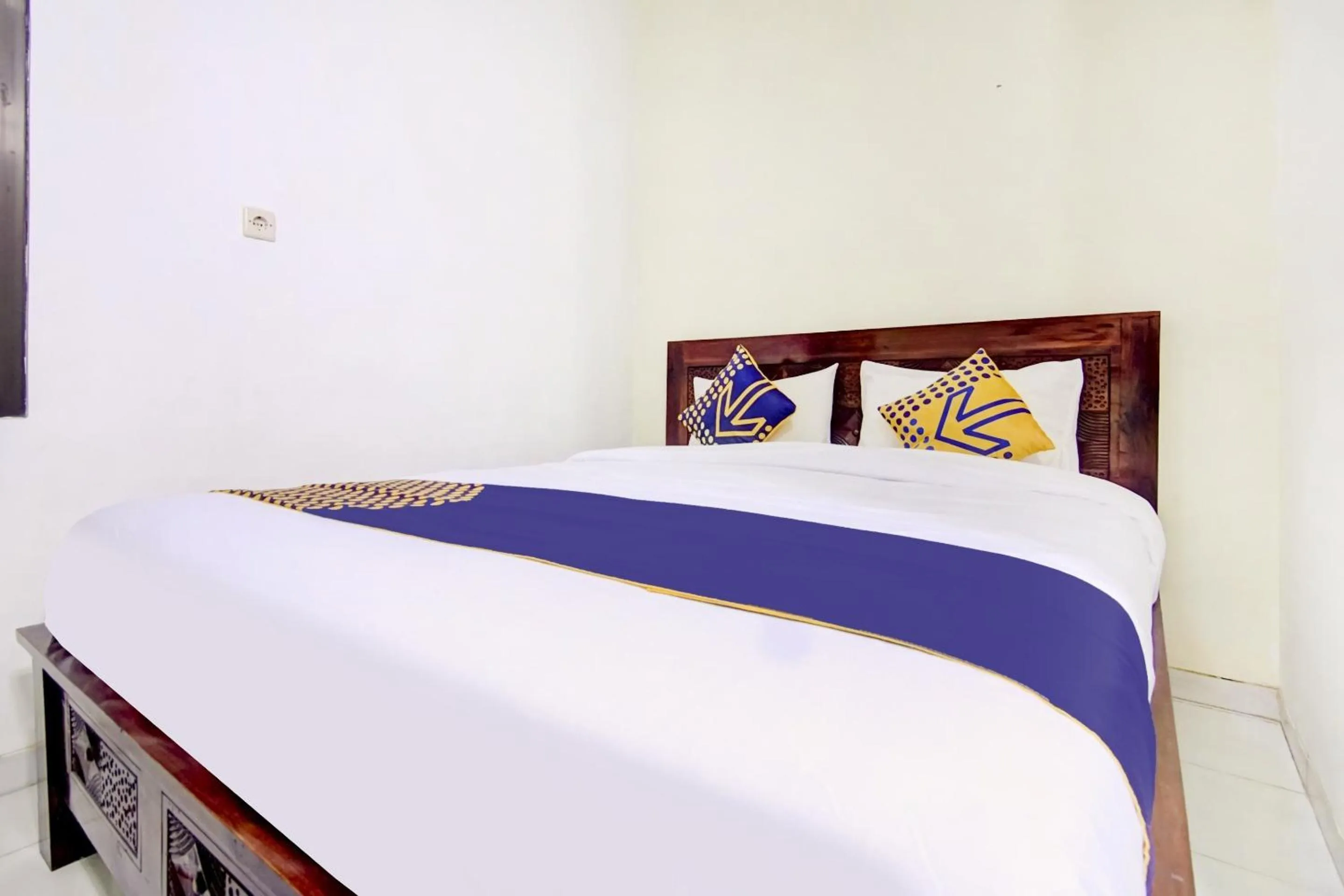 Bedroom, Bed in OYO Life 90152 Garuda Bima Residence Syariah