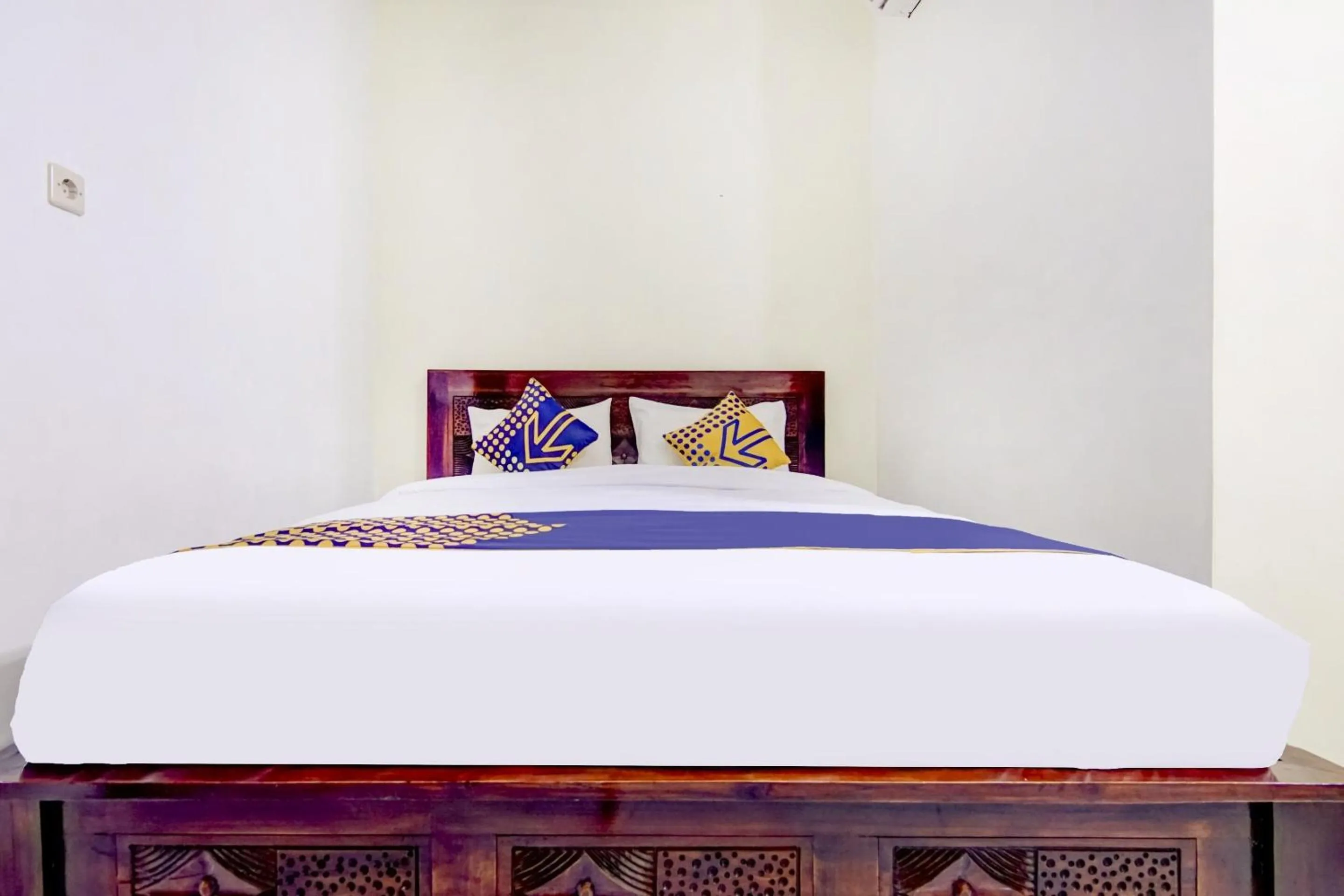 Bedroom, Bed in OYO Life 90152 Garuda Bima Residence Syariah