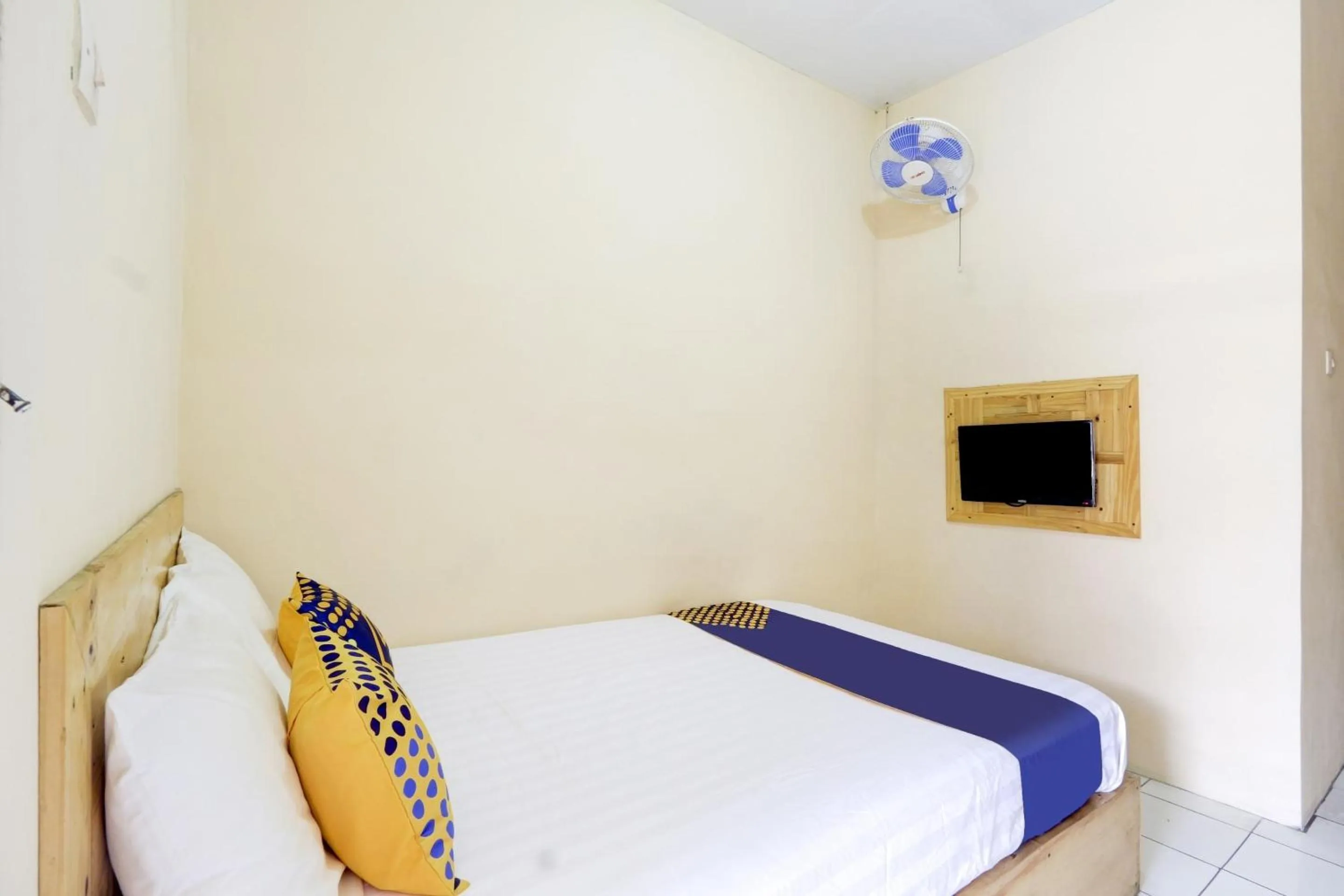 Bedroom, Bed in Hotel O Ramayana