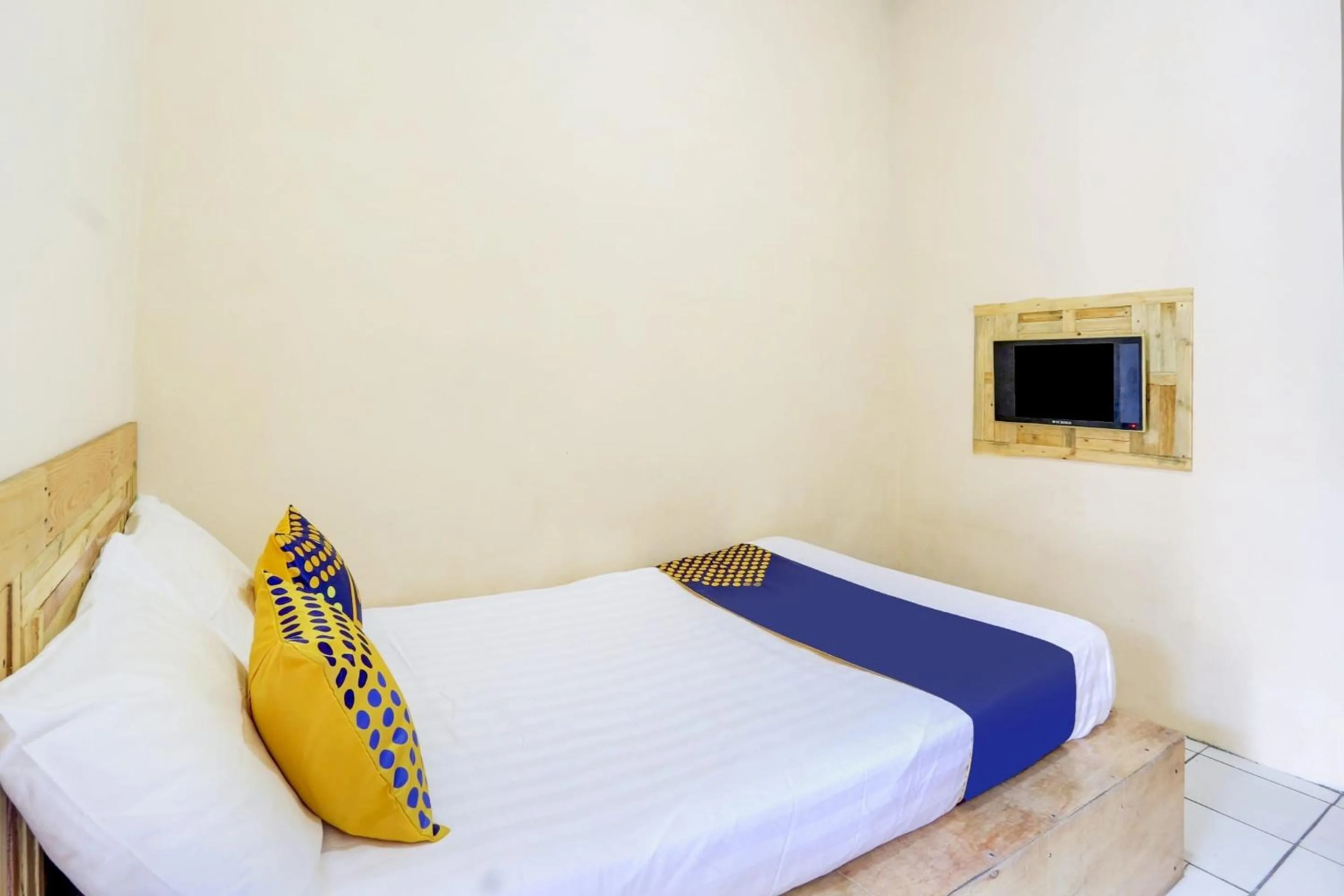 Bedroom, Bed in Hotel O Ramayana