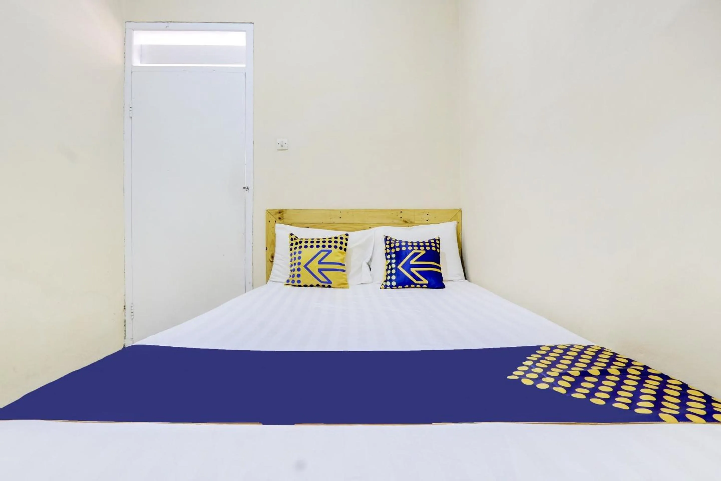 Bedroom, Bed in Hotel O Ramayana