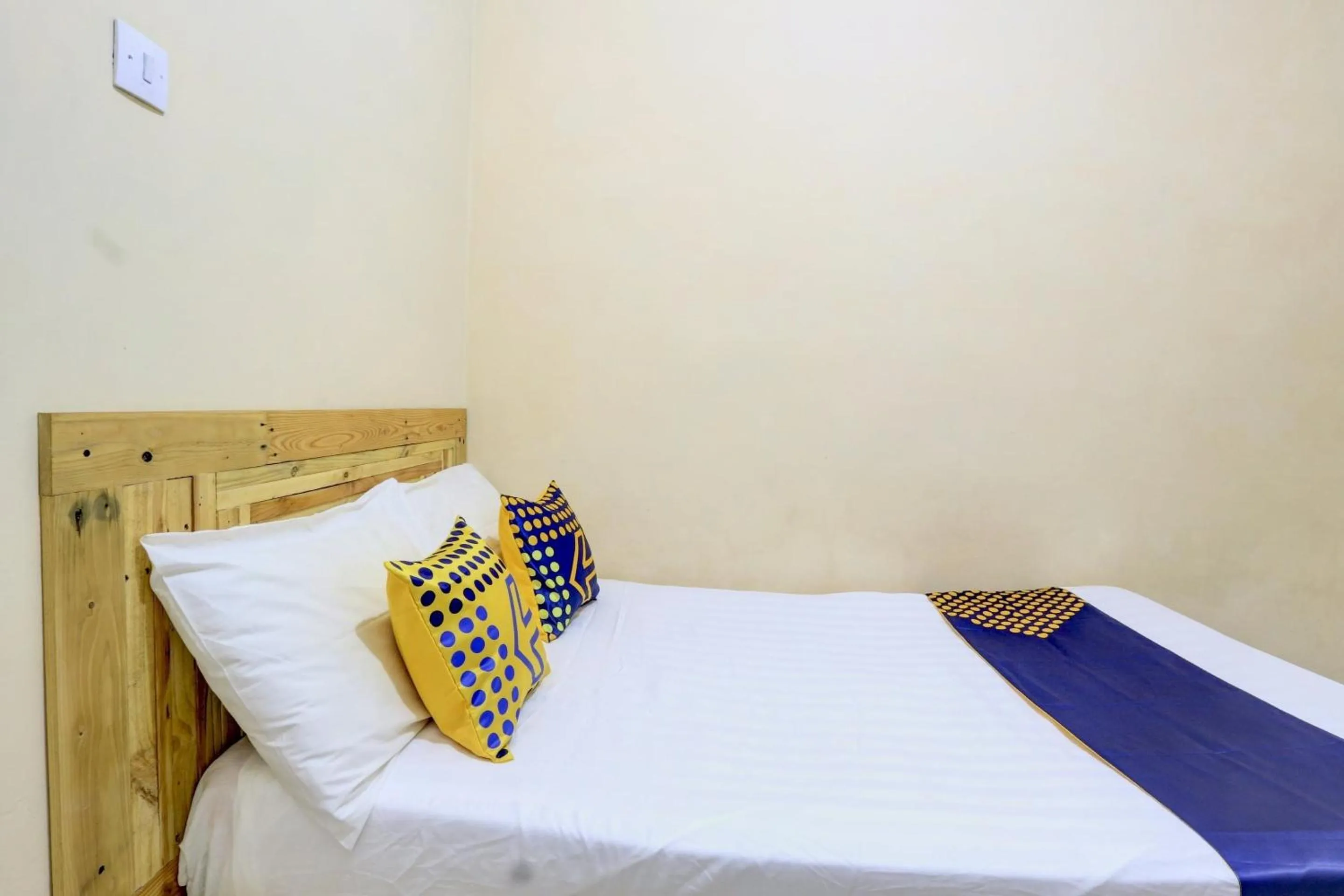 Bedroom, Bed in Hotel O Ramayana