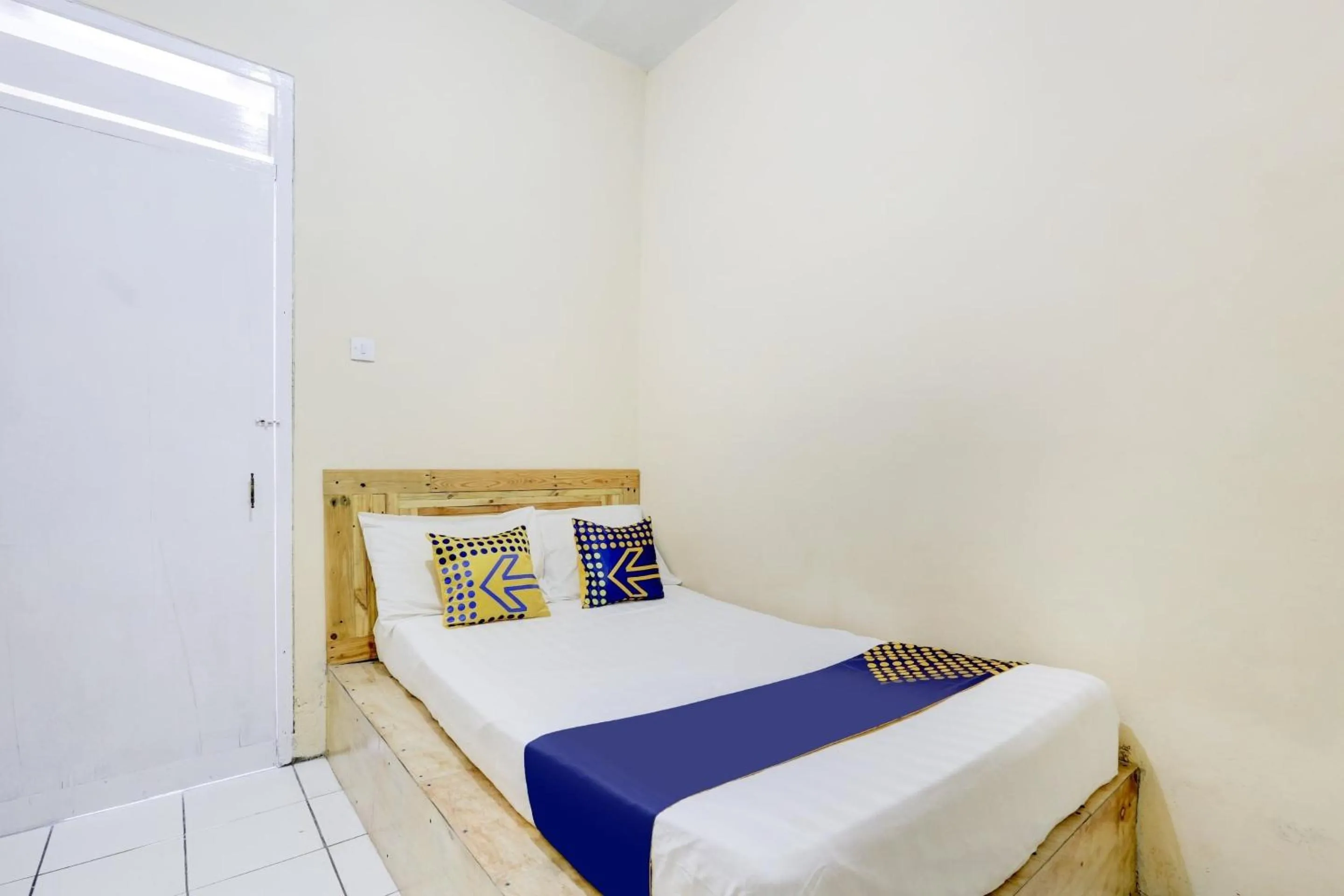 Bedroom, Bed in Hotel O Ramayana