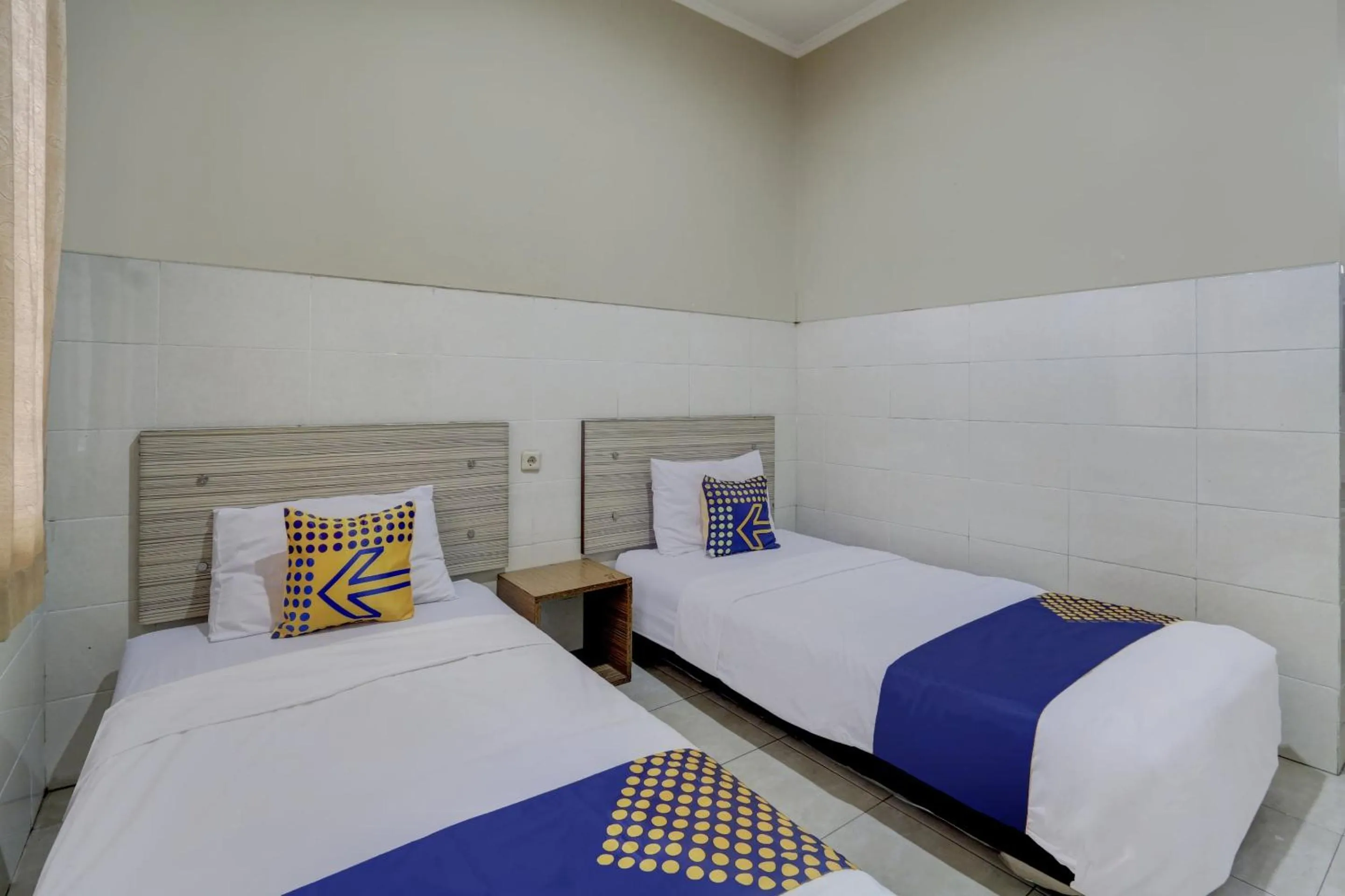 Bedroom, Bed in OYO Life 90159 Puri Asoka Guest House